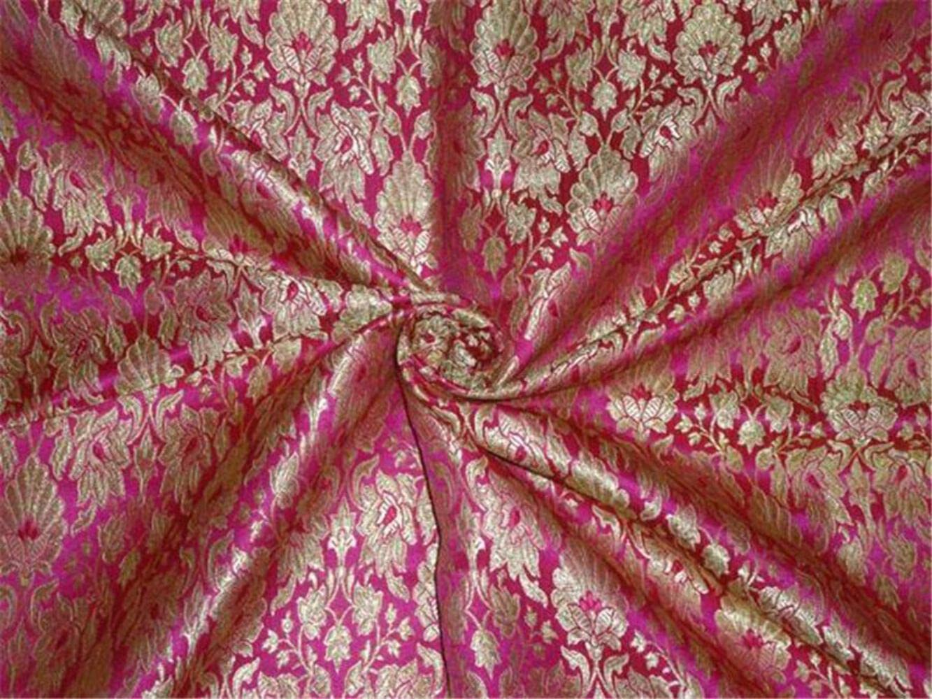 Brocart de soie lourde rose pour vestes structurées et ameublement