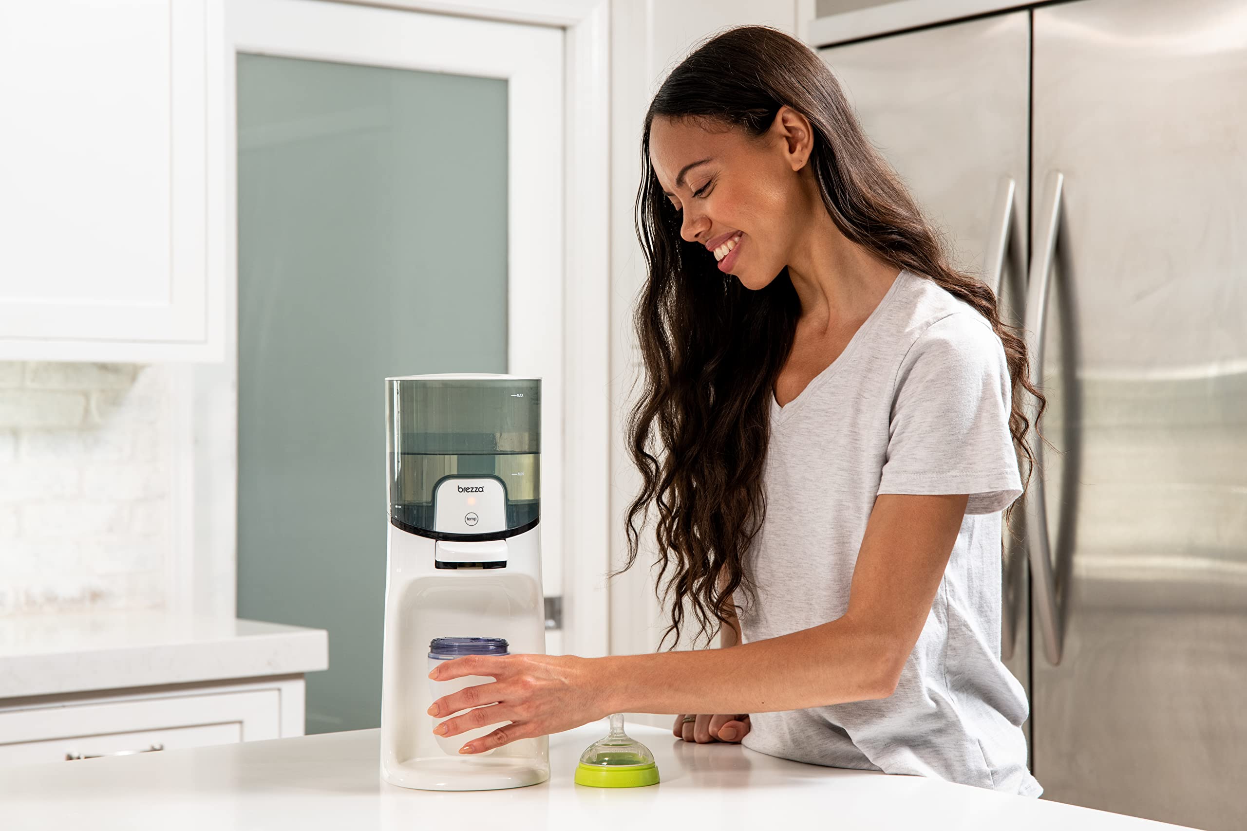 Baby Brezza Instant Water Warmer – Flaschenwärmer für Babyflaschen, sofort warmes Wasser für Babynahrung, 3 Temperaturen (22/37/40°C), ideal für Nachtfütterung & Säuglingsnahrung