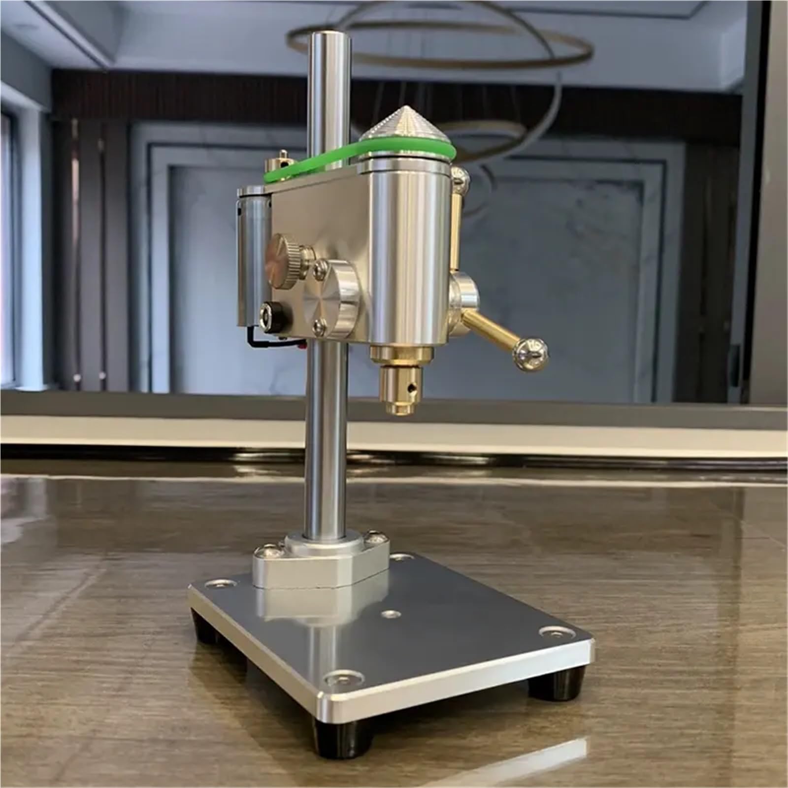 Mini taladro de banco, taladro de precisión para relojero, velocidad variable, rango de sujeción de 0,3 a 4 mm, ideal para proyectos de bricolaje y reparación de relojes
