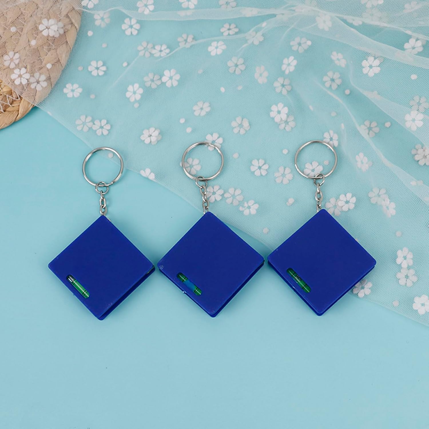 Lightweight Keychain Square Tape Measure Small Measuring Tape with Bubble Lightweight for Projects