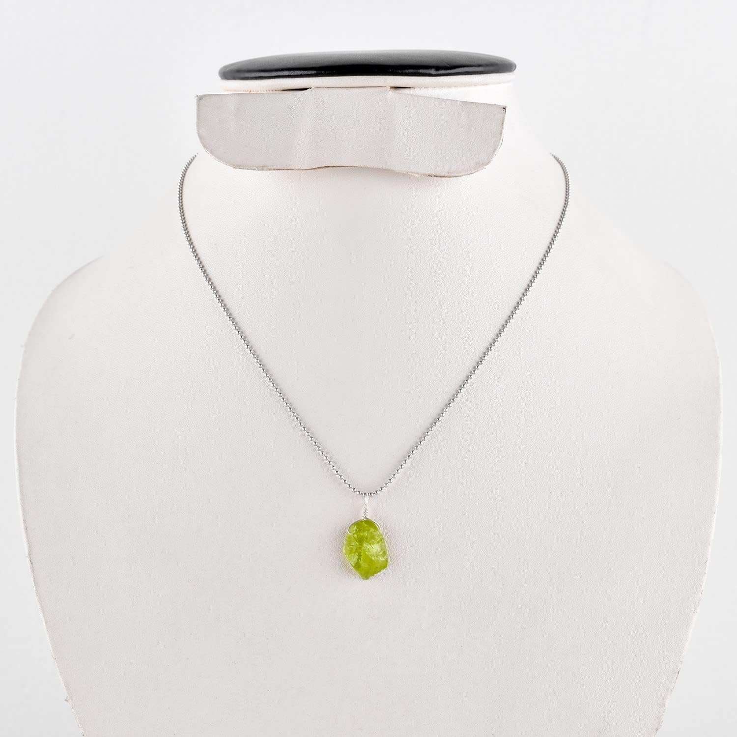 Natural Raw Peridot Gemstone Pendant Necklace, Rough Stones, Chakra Crystals, Silver Plated, August Birthstone, Handmade Jewelry, Minimalist, Wedding, Gift for Women, Mom, 18 inches - Image 6