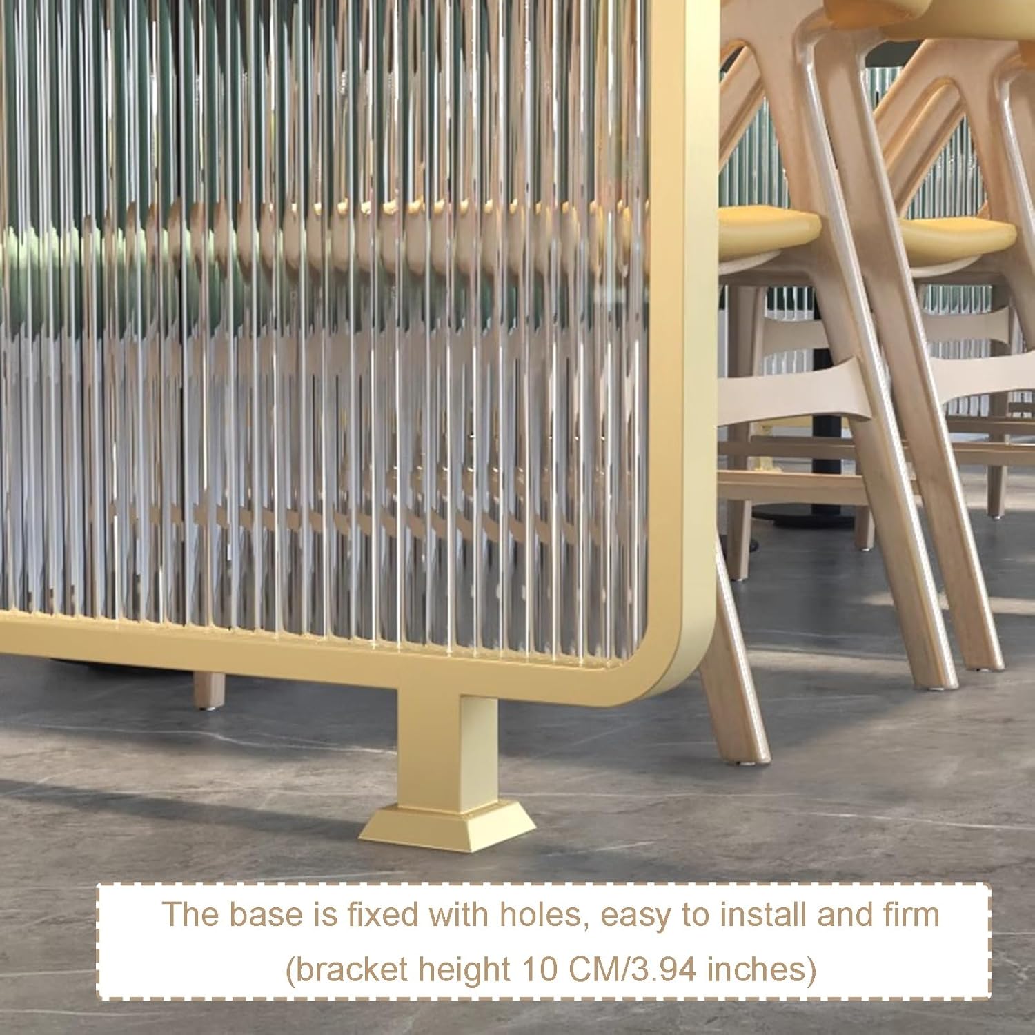 White Iron Divider for Dining Areas, Glass Restaurant Partition Screen, Half Wall Countertop Low Fence, Decorative Workstation Office Divider (15.75x23.62in/40x60CM