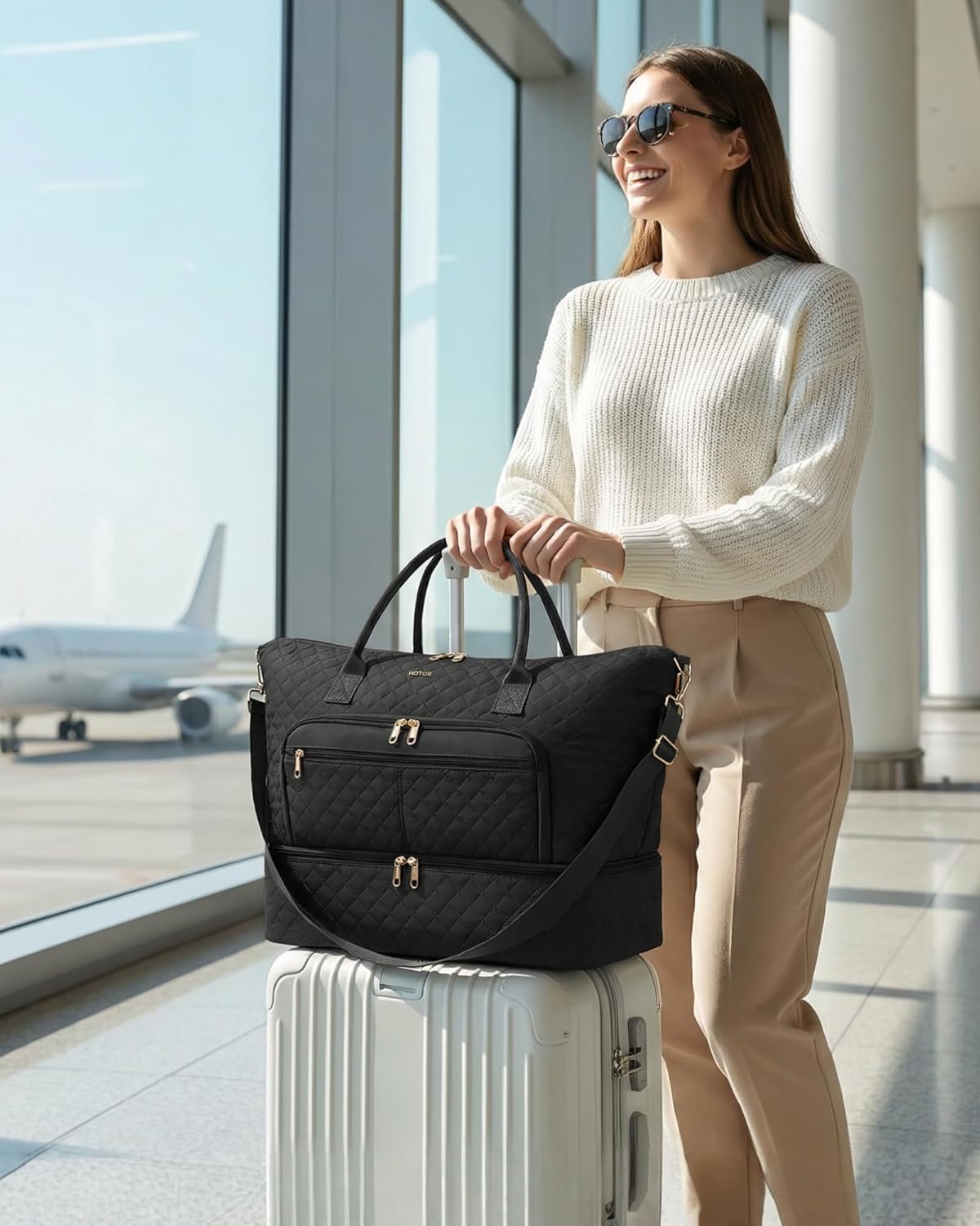 HOTOR Travel Duffle Bag for Women - Carry on Bag with Toiletry Pouch & Shoe Compartment, Large Overnight Weekender Bags for Gym, Business Trips, Sports and Hospital, Black, 17.3" x 7.9" x 13.4" - Image 2