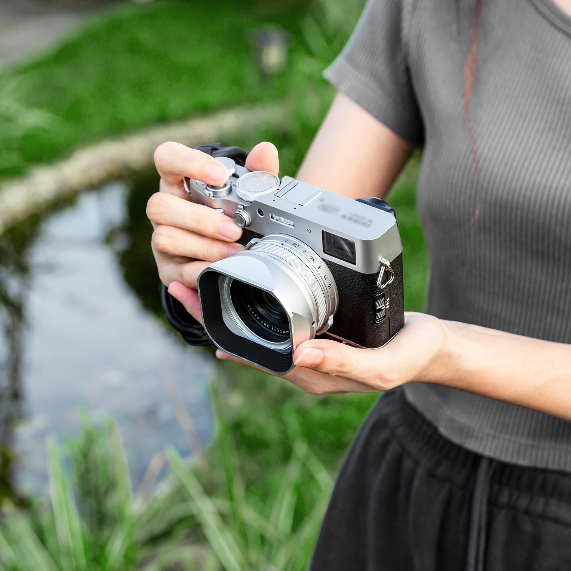 JJC Paraluce in alluminio con coperchio per fotocamere Fujifilm Fuji X100VI X100V X100F, sostituisce Fujifilm LH-X100, compatibile con filtri da 49 mm