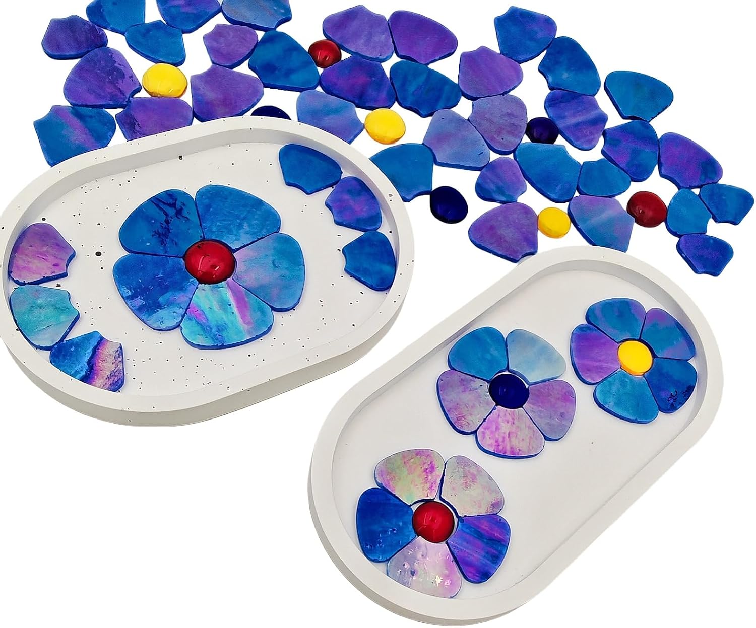 Esweny 12 Flower Stained Glass Mosaic Tiles - 2 Size Floral Petals & Flat Bead Mosaic Glass Pieces for DIY Art Crafts (Iridescent Royal Blue)