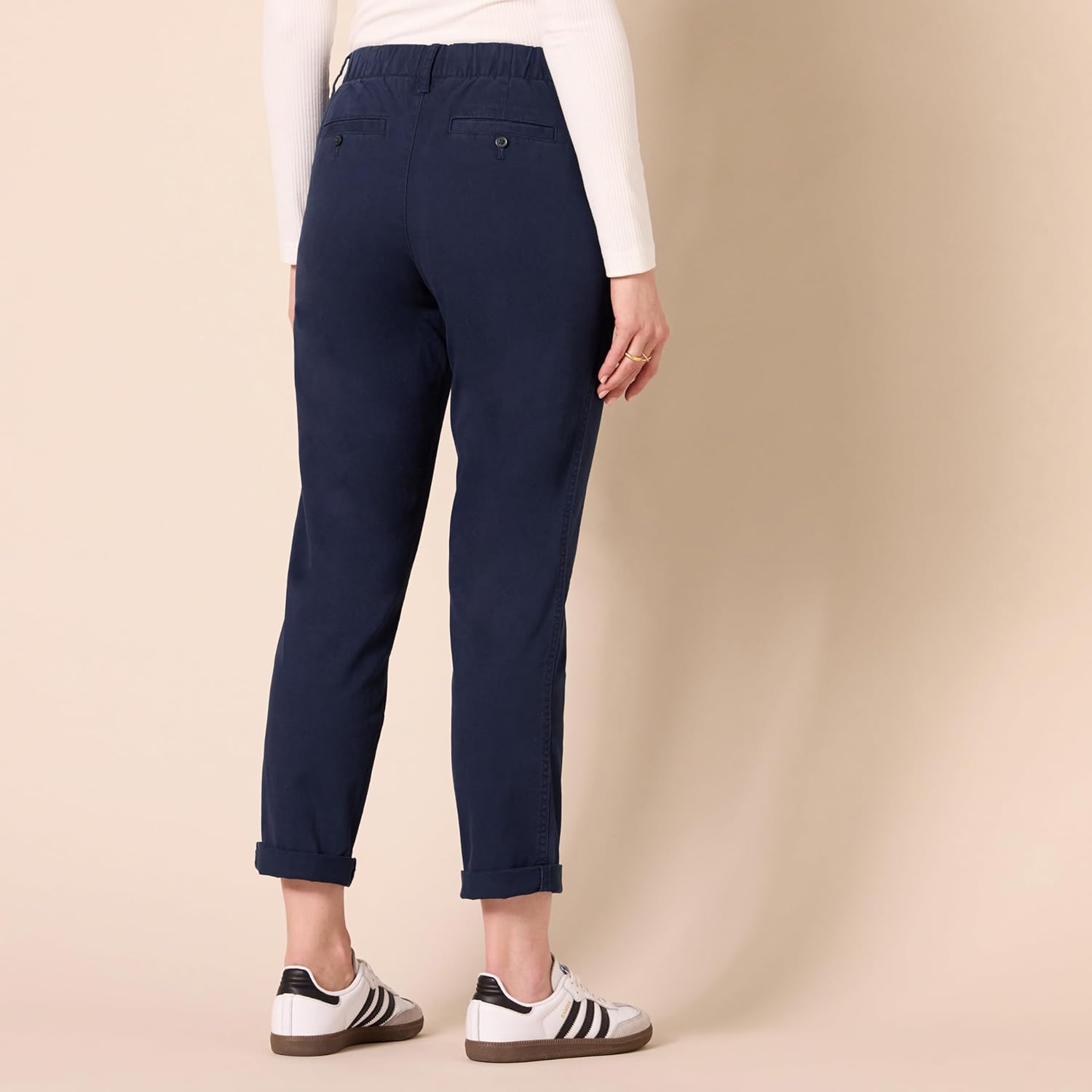 Amazon Essentials Women's High-Rise Regular-Fit Ankle-Length Tapered-Leg Khaki Pant - Image 2