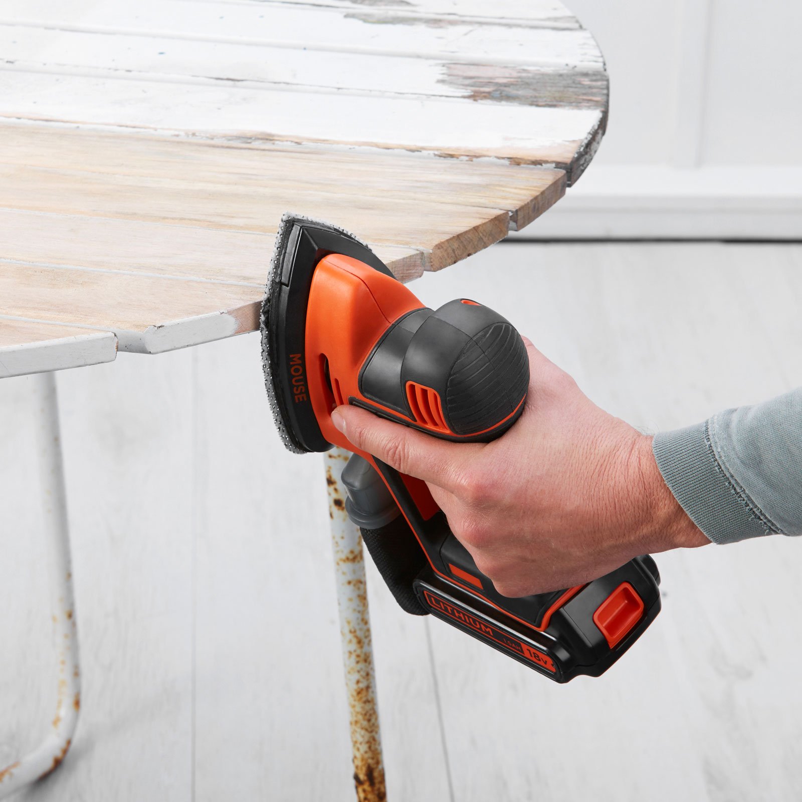 BLACK+DECKER Ponceuse Mouse BDCDS18N-XJ - 18 V