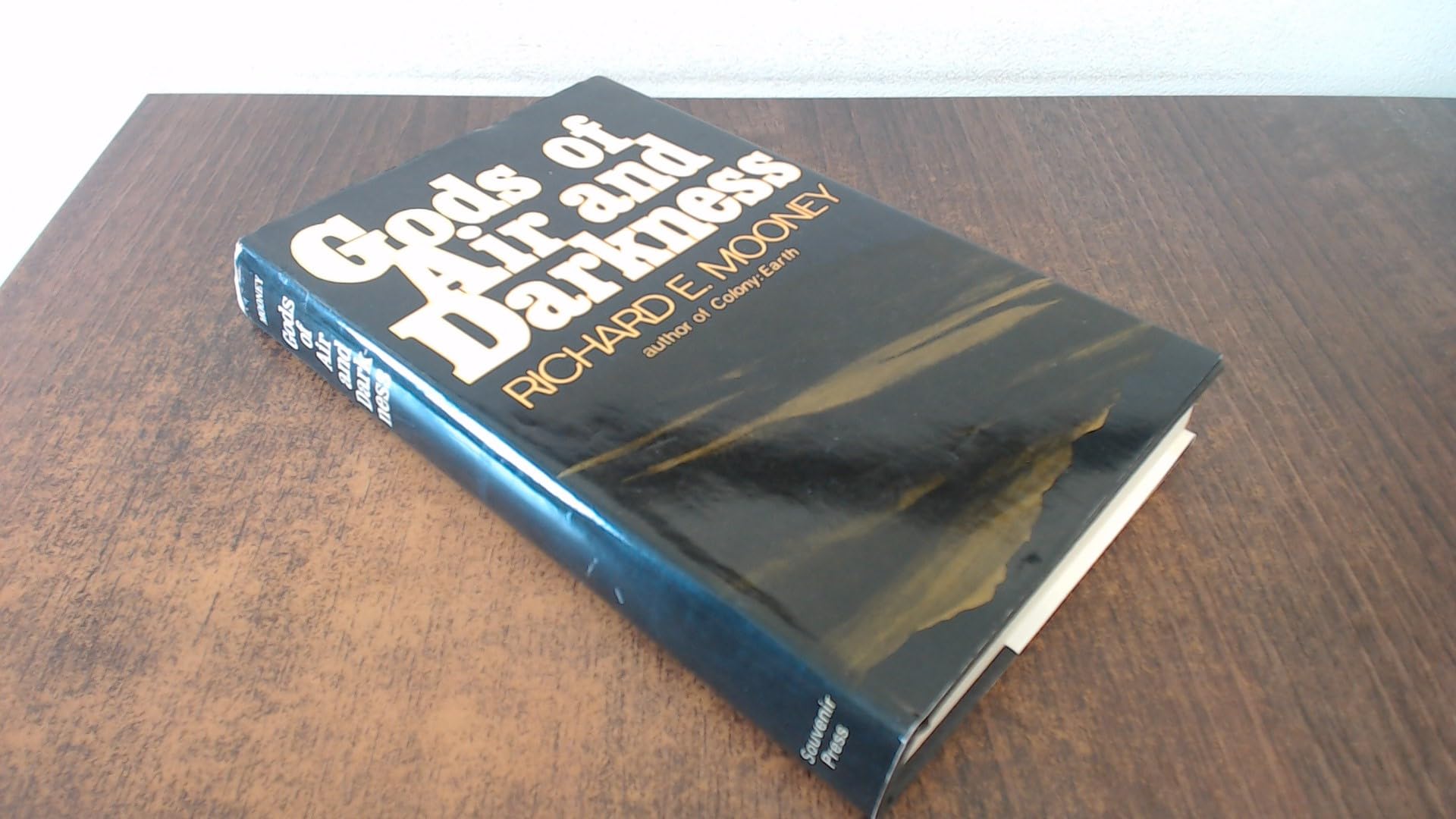 Buy Gods of Air and Darkness — BookShops.in