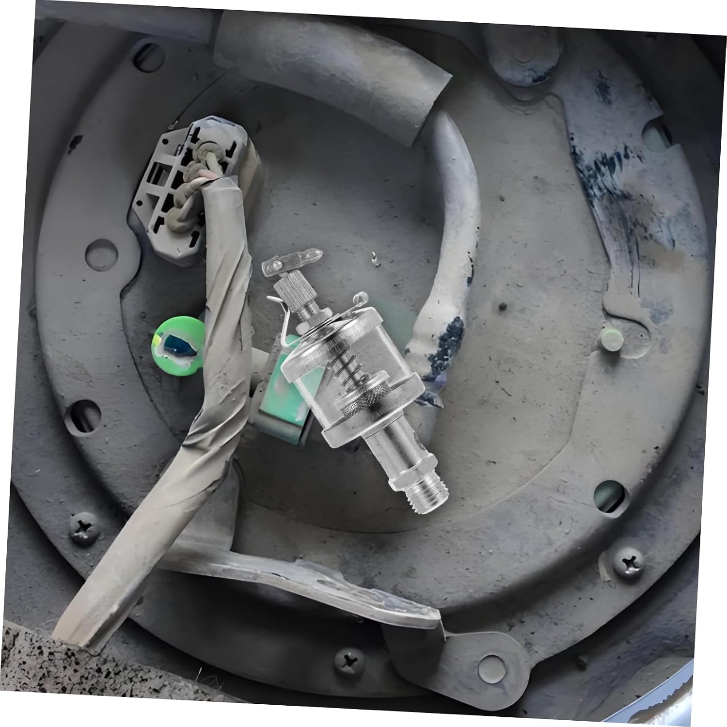 Needle Valve Type Grease Injector Oil Cup Dispenser Machine High Pressure Coupler Fittings for Precise Lubrication Tasks Automotive and Industrial Applications