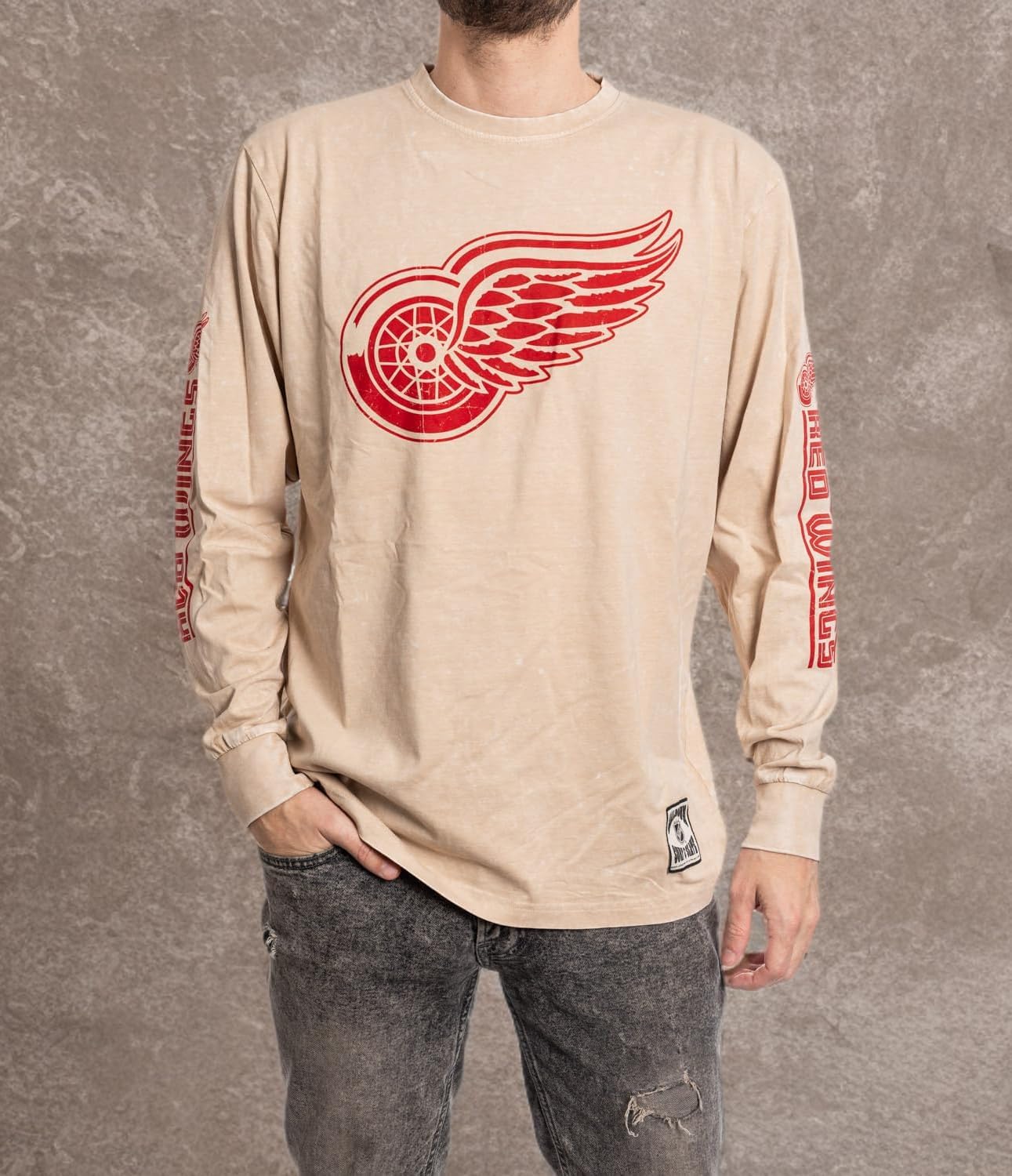 Calhoun NHL Surf & Skate Men's Acid Wash Distressed Logo Long Sleeve Vintage Style Shirt