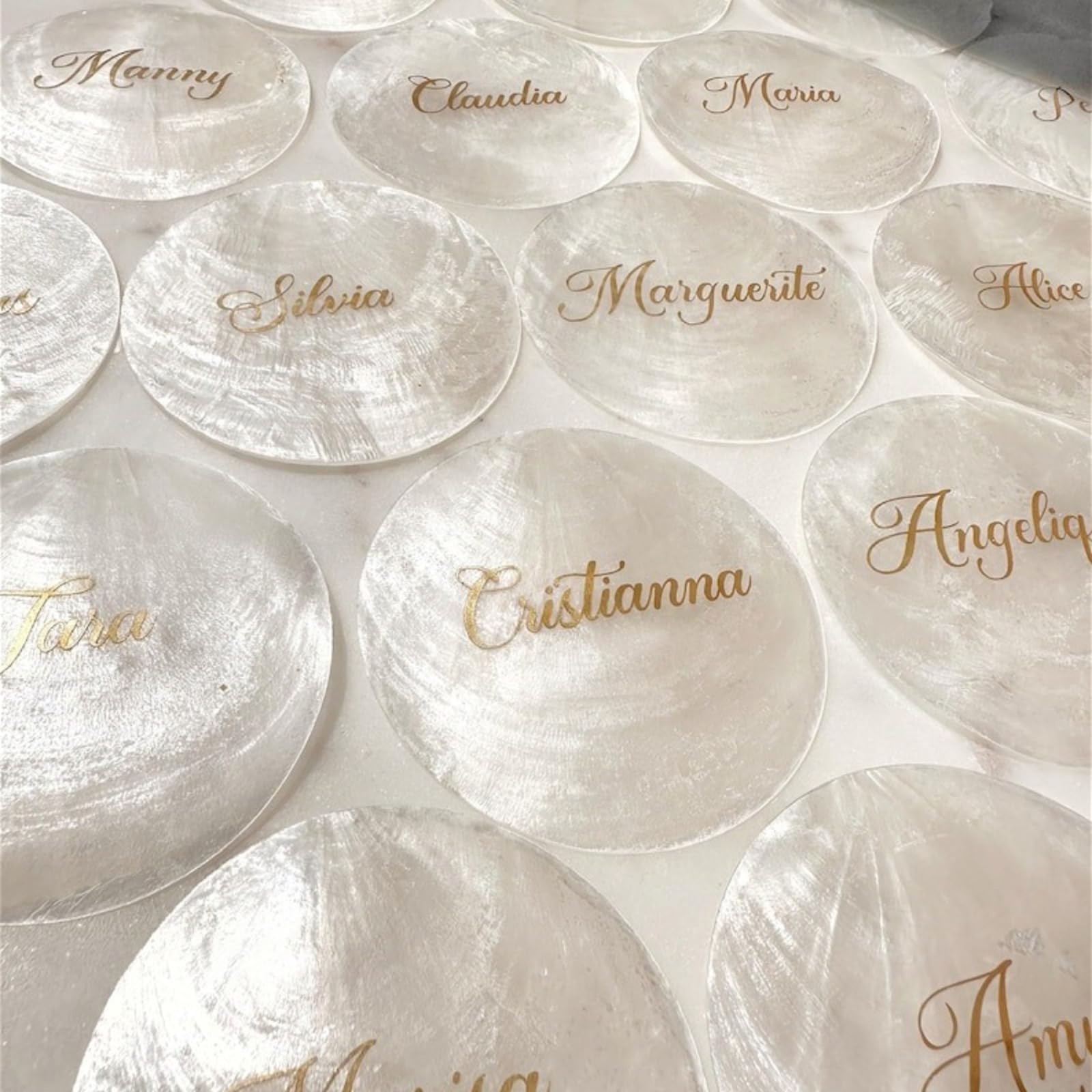 Conchiglie personalizzabili segnaposto con nome e conchiglie personalizzabili per gli ospiti, segnaposto personalizzati con nome (20 pezzi)