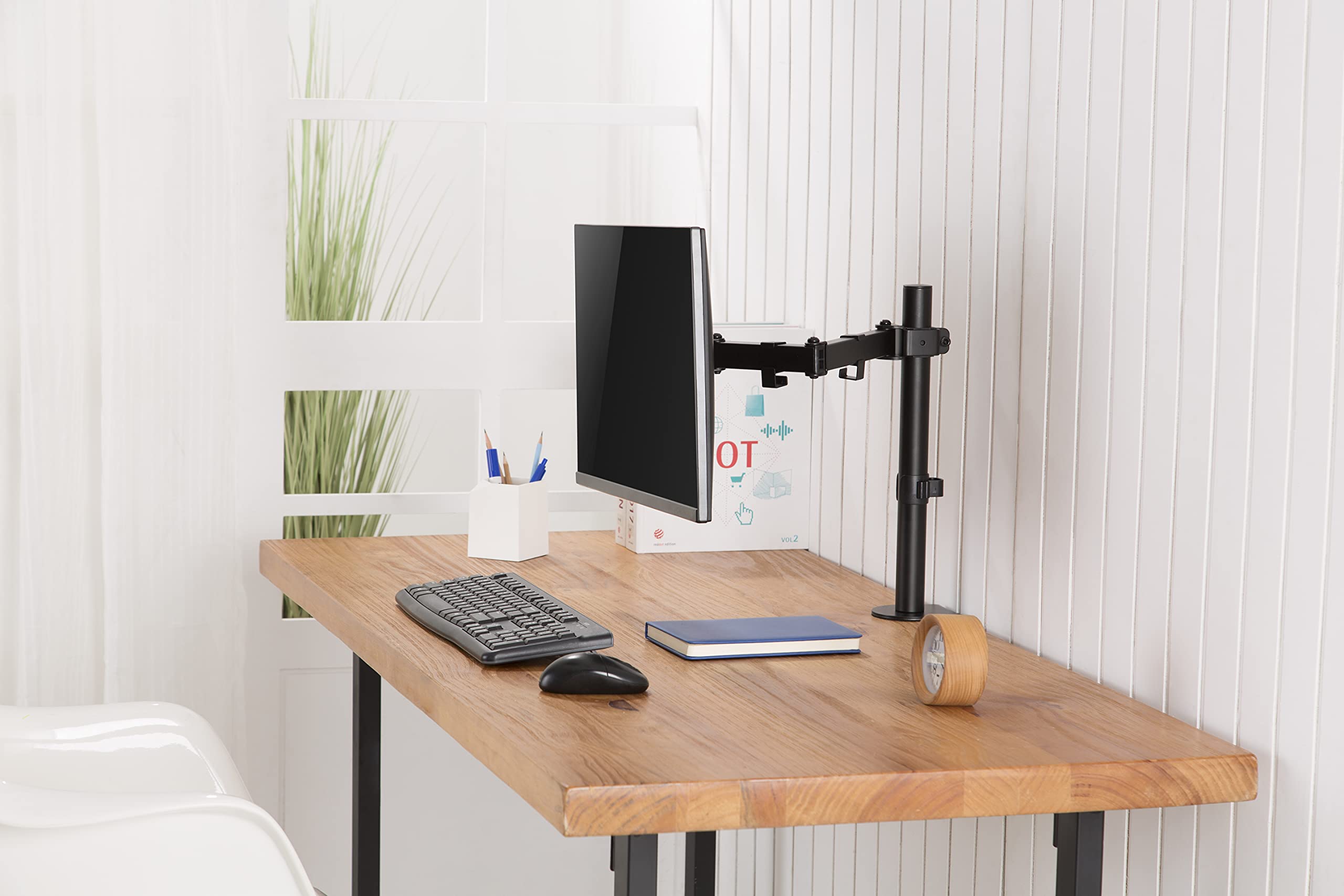VonHaus Single Monitor Arm Desk Mount for 1332” Screens Adjustable