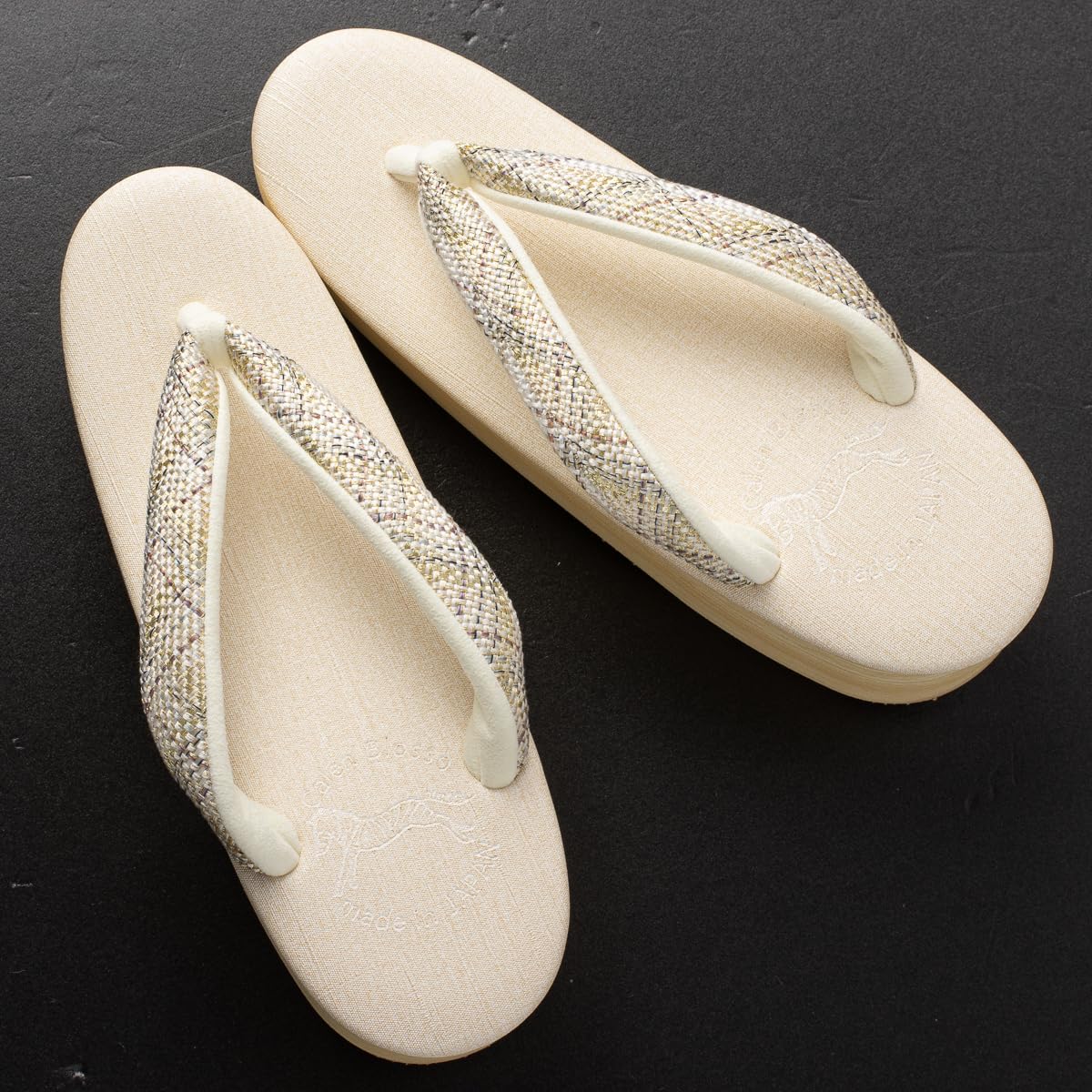 Amazon.co.jp: 菱屋カレンブロッソ×正絹組紐鼻緒 Calen Blosso カフェ  