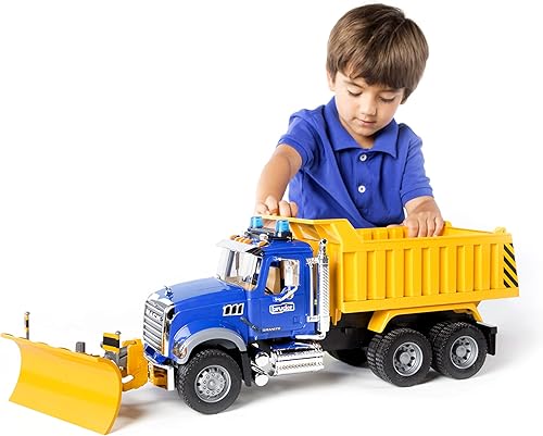Miniatura 6 de Bruder MACK camión volquete de granito con pala quitanieves