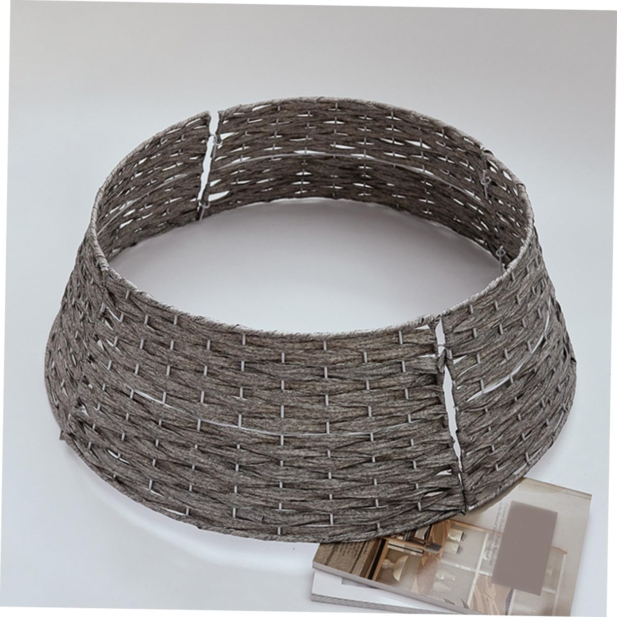 Healeved Collar de Árbol de Navidad Tejido a Mano Falda Pequeña Gris para Árbol de Navidad Base Decorativa de Ratán Artificial Accesorio Reutilizable para Decoración Navideña en Hogar y