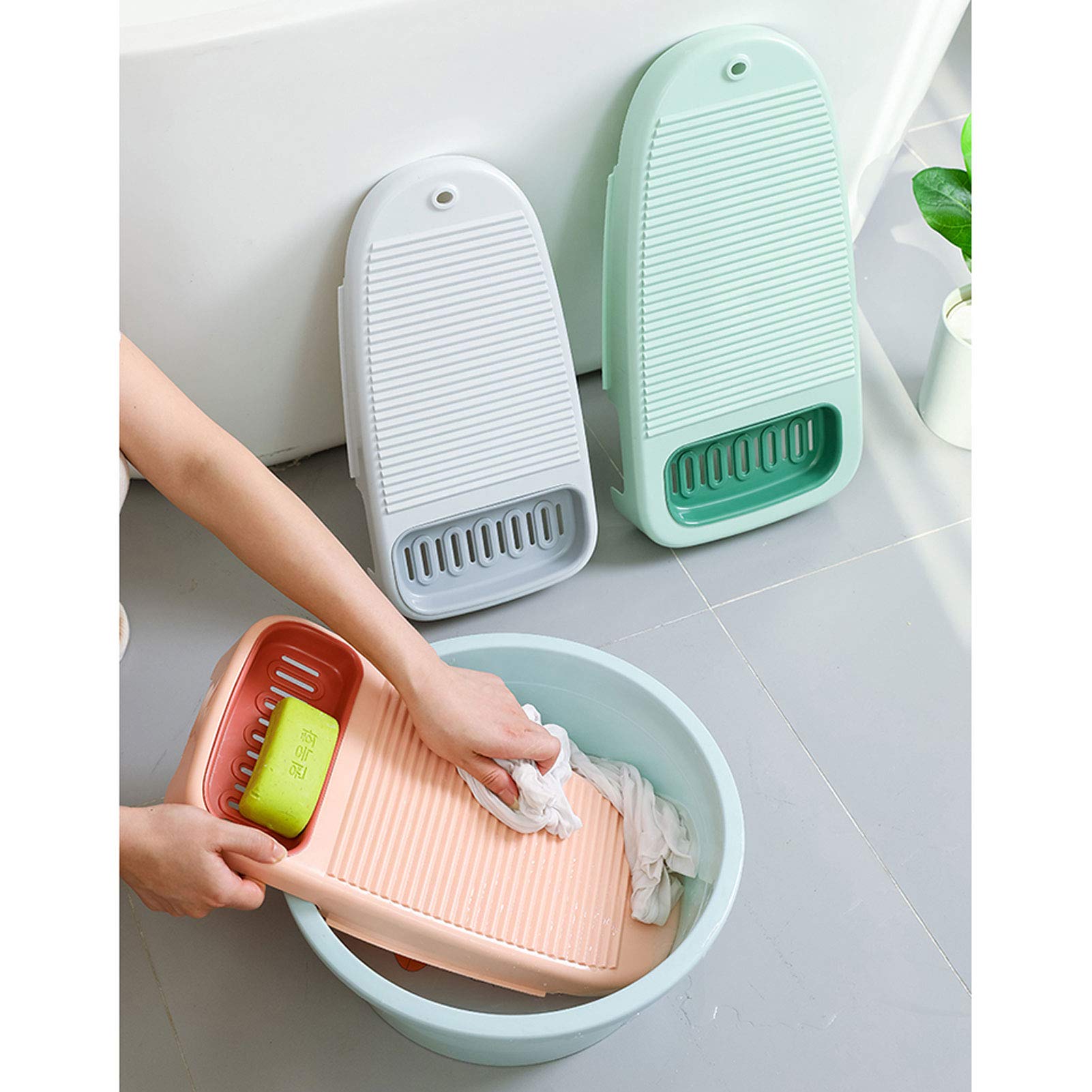Mini Washboard Plastica Portatile, Lavatoio Antiscivolo, con Treppiede Fisso, Strumento di Pulizia in Plastica, Domestica Washboard. L Grigio.