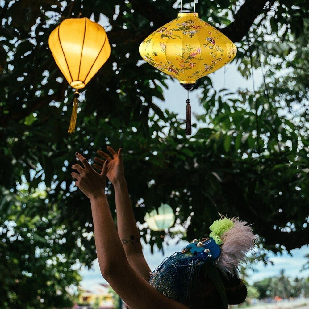 Lanterna cinese sospesa Lanterna di seta ovale da 12 pollici, 14 pollici | Lanterne vietnamite asiatiche pieghevoli Decorazioni da giardino Lanterne di carta cinesi giapponesi(14cinch)