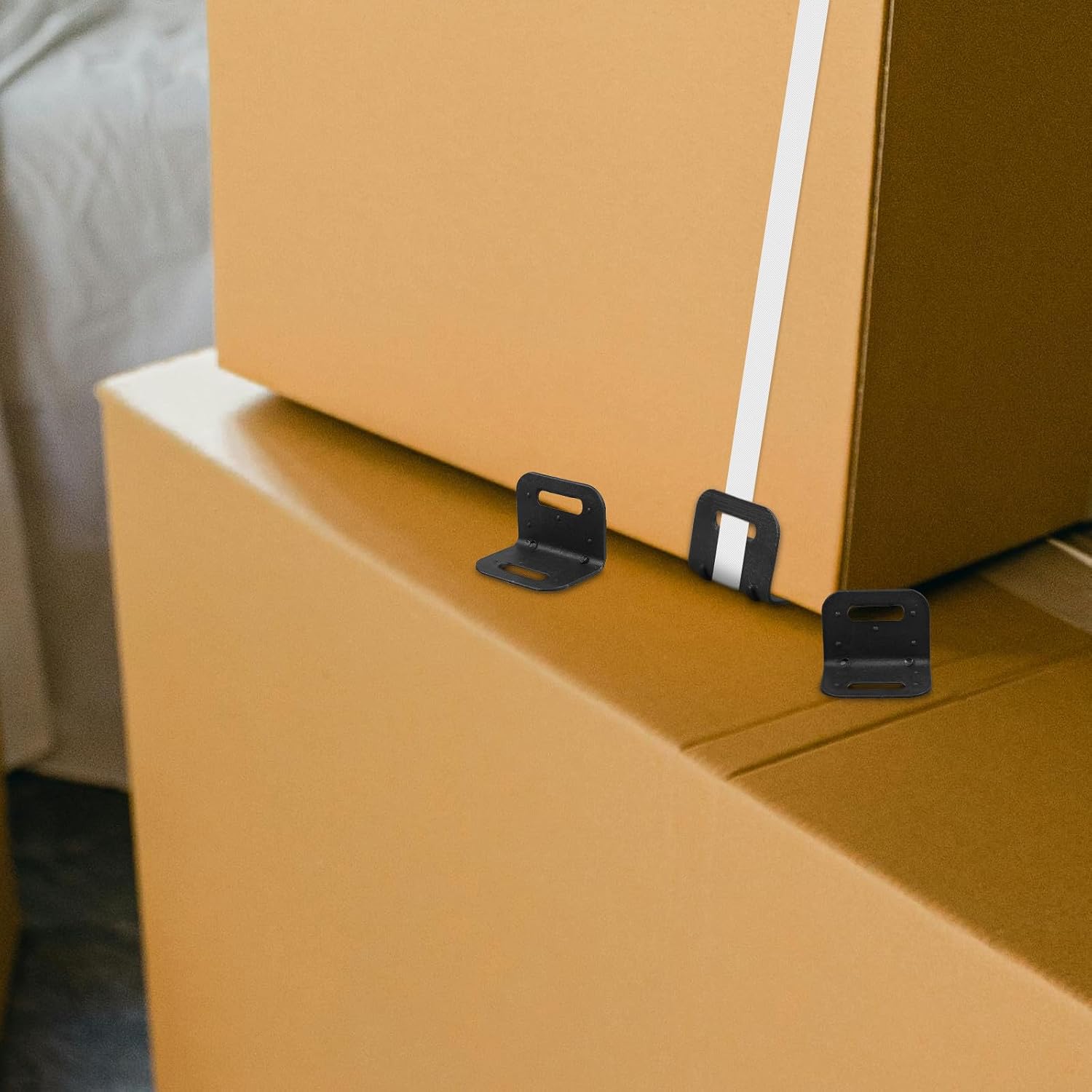 20 Pack L Shaped Plastic Packaging Edge Protectors for Furniture