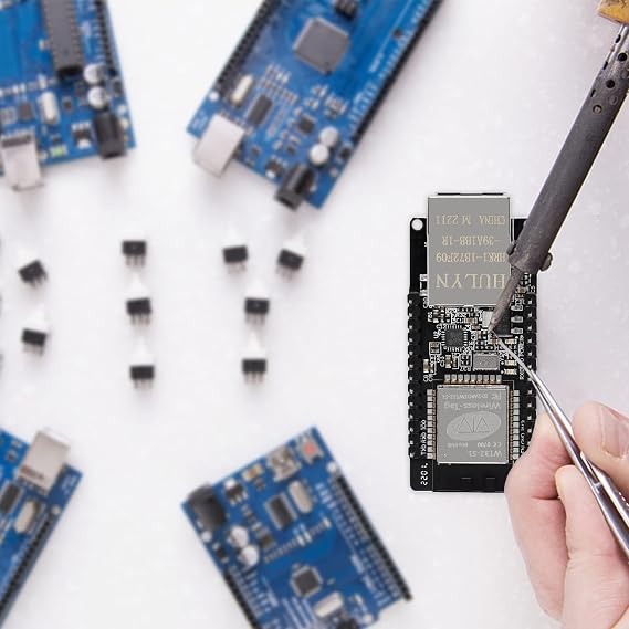 لوحة تطوير WT32-ETH01 ESP32، منفذ تسلسلي مدمج لدعم الوضع المزدوج لشبكة Ethernet وWi-Fi/Bluetooth