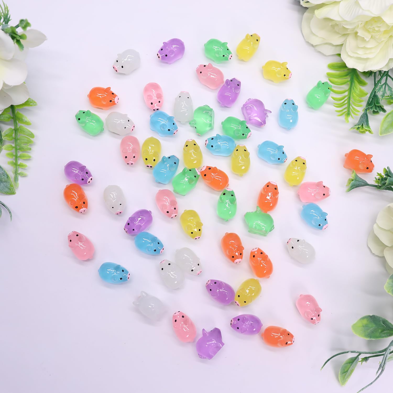 56 Piezas Mini Cerditos de Resina, Mini Cerditos Luminosos, Coloridos Mini Cerditos Resina, Pequeño Cerdito de Resina para Jardín para Casa de Muñecas, Manualidades, Macetas, Decoración de Paisajes