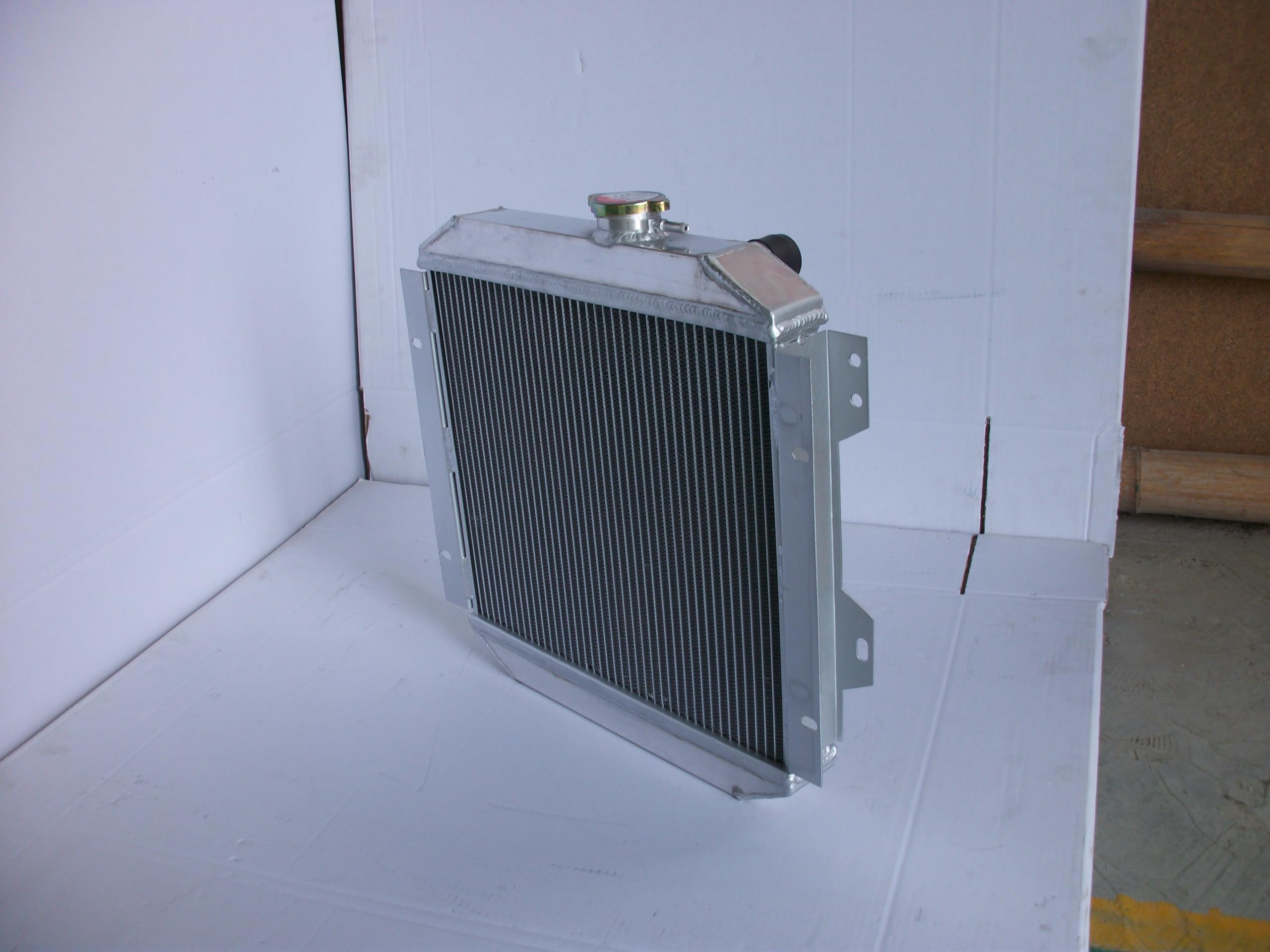 Radiatore in Alluminio per Ford Escort 1600/2000 Capri MK2/MK3 GECP Cortina OHV 1.3/1.6/2.0L Benzina 1970-1988