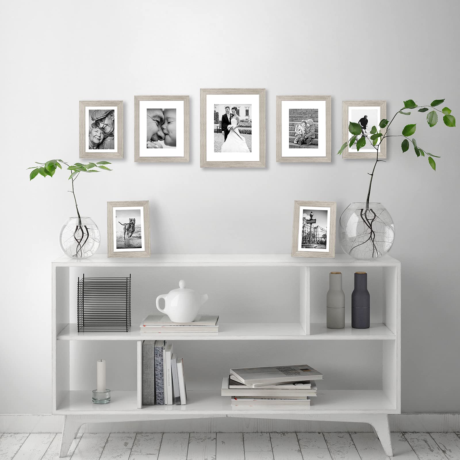 Americanflat Lot de 7 Cadres Photos - Cadre Photo Multiple avec Un 28x36 cm, Deux 20x25 cm et Quatre 13x18 cm - Décoration Murale et Collages avec Verre Résistant aux Chocs - Bois Flotté