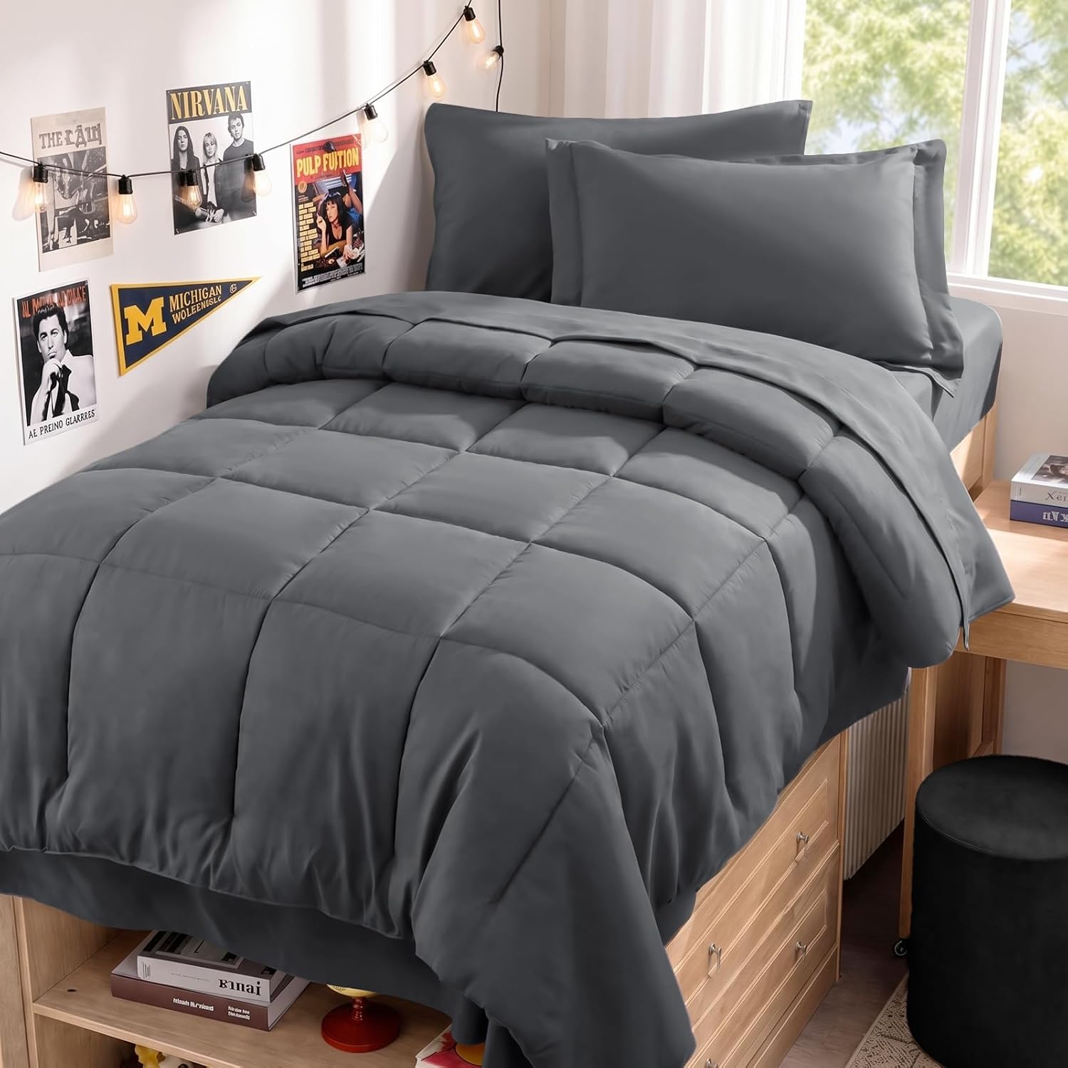 JOLLYVOGUE Twin Comforter Set, UltraSoft Bed in a Bag Twin