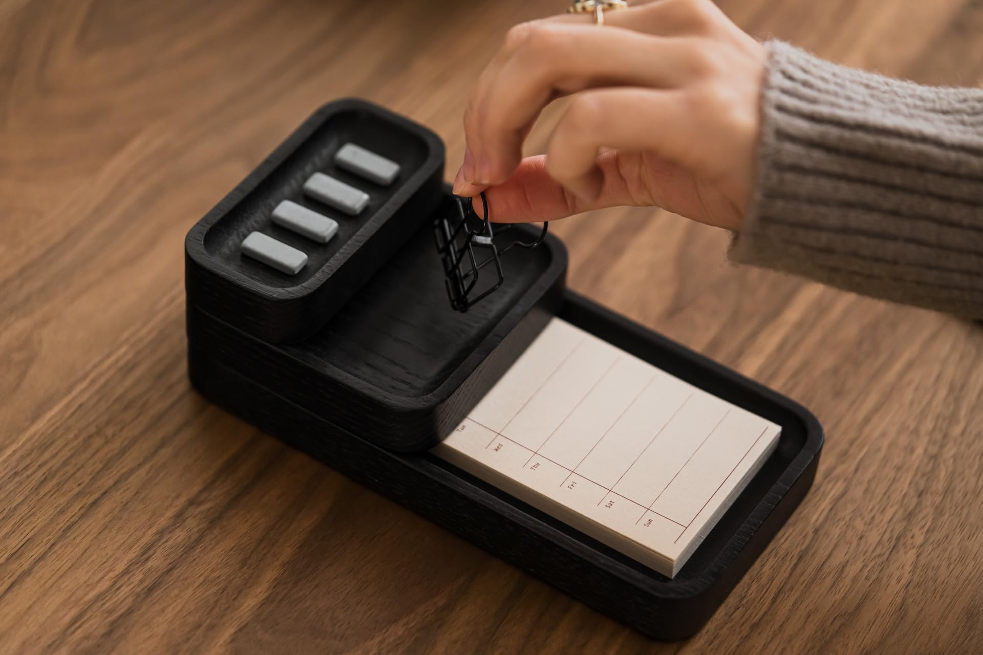 OAKYWOOD - Set di Vaschette Portaoggetti - Organizzatori da Scrivania in Legno Massiccio per Telefono e Penne - per la Casa, l'Ufficio o la Scuola - Nero