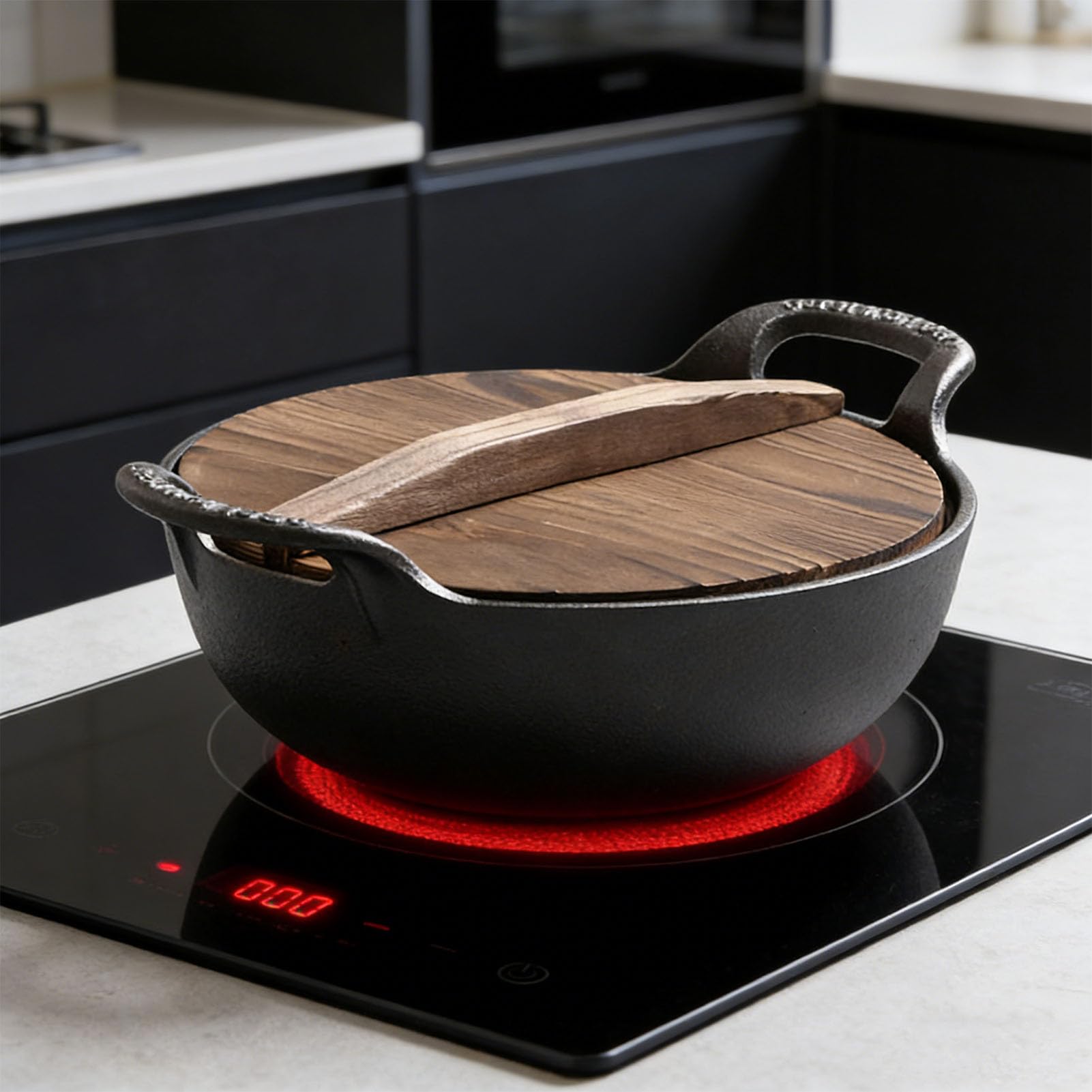 Żeliwny Wok, 30cm Wstępnie Sezonowany Solidny Wok z Drewnianą Pokrywą, Podwójna Pogrubiona Podstawa dla Równomiernego Nagrzewania, Do Użycia w Piecu, Kuchence, Grillu, Ognisku (30 cm / 11,8
