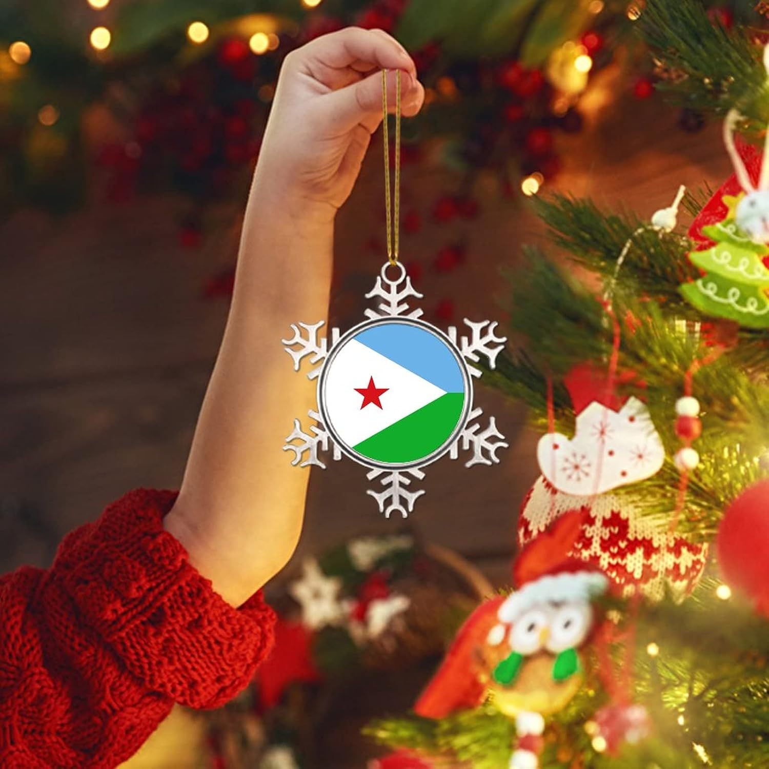 Djibouti Christmas Tree Ornament Xmas Hanging Ornament Djibouti Travel Souvenir Snowflake Metal Hanging Pendant Keepsake New Year Holidays Party Decor Gift
