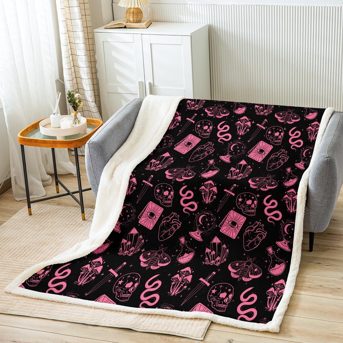 Halloween Skull Flannel Blanket,Gothic Pink Moth Mushroom Skeleton Fuzzy Blanket for Children Present,Hippie Art Girly Stars Galaxy Polyester Throw Blanket for Couch, Twin Size (60 x 80 Inch)