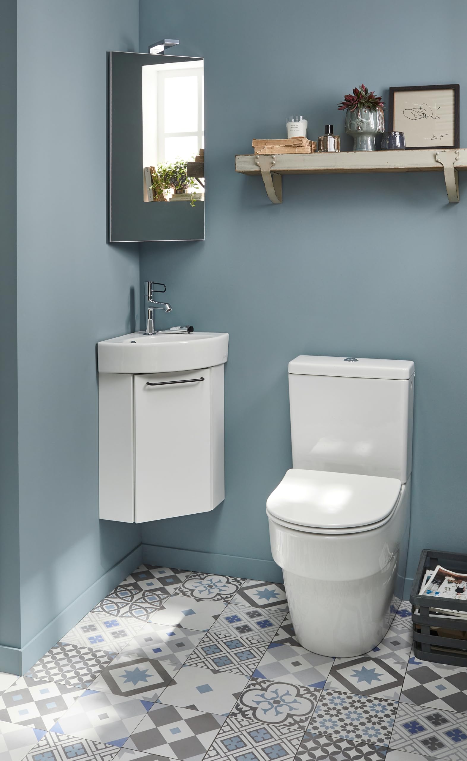 JACOB DELAFON Lavamanos pequeño en esquina para baño Lavabo compacto de cerámica blanca, fácil limpieza y mantenimiento 1 orificio para grifería 34x34 cm Odéon Rive Gauche EGP112-00