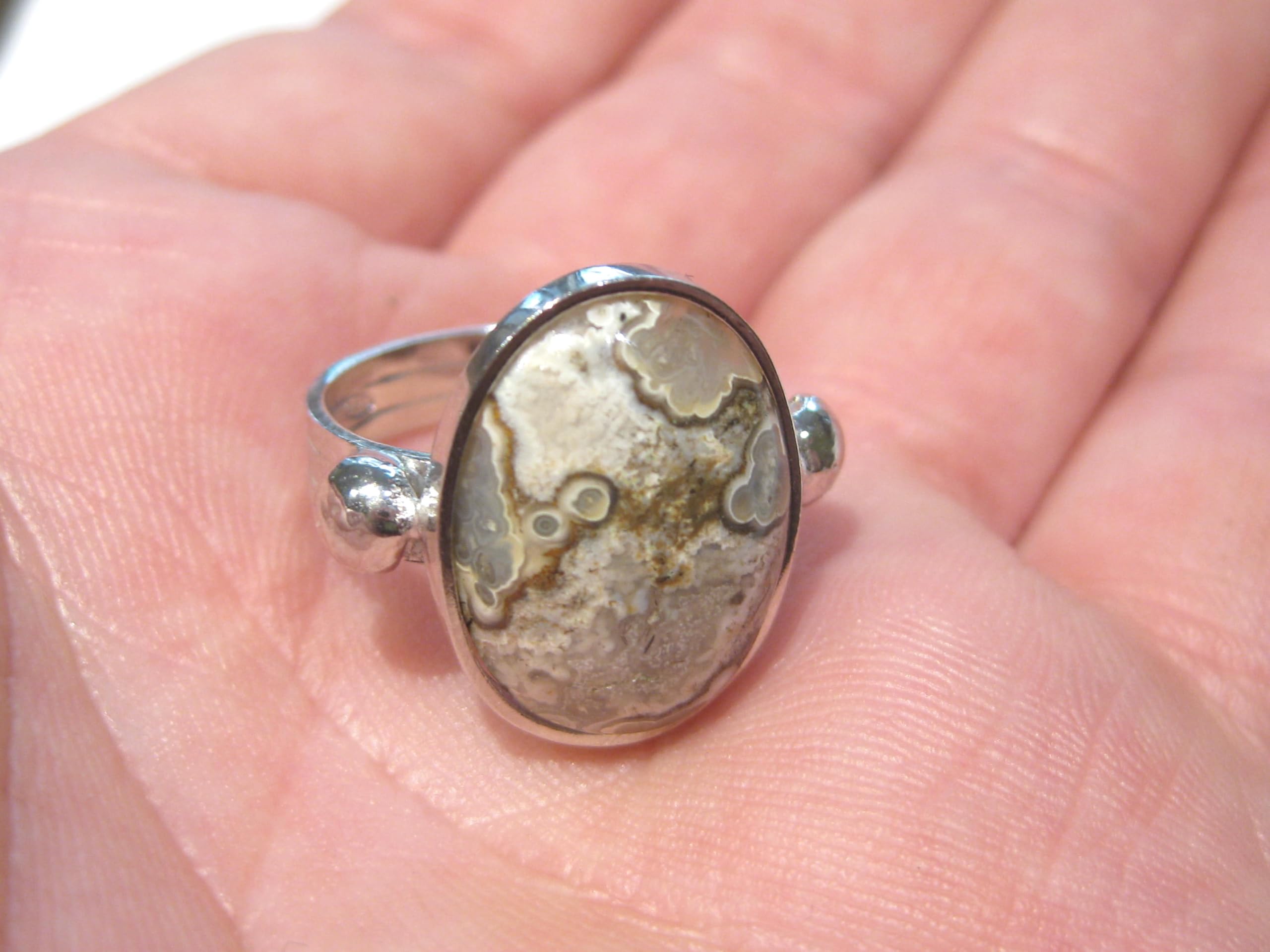 Achat ring