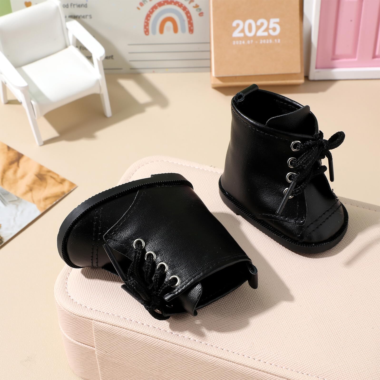 1/6 stivali per bambole bambola in pelle PU da 5cm con decorazione a catena scarpe in pelle diversi colori accessori per la casa da gioco 4 colori  26