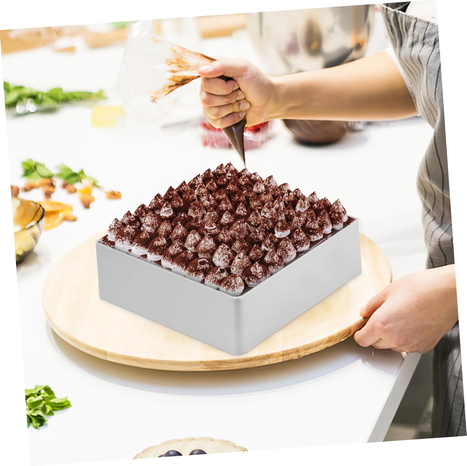 Healifty Square Stainless Steel Cake Ring Mousse Mold Pastry Cutter with Smooth Surface for Baking Cookies Fondant Fruit Sandwiches Reusable Baking Tool for DIY Desserts