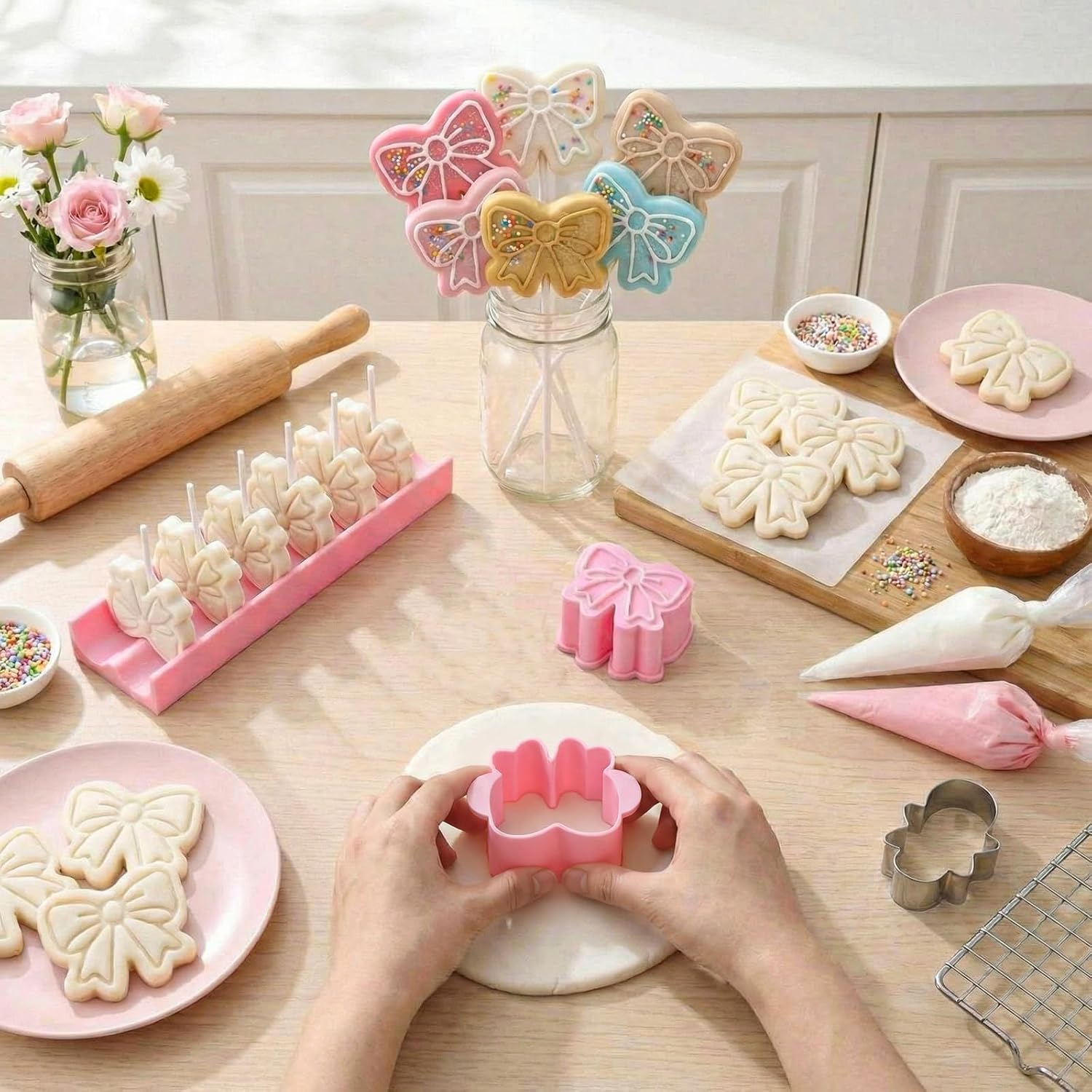 Roowest Bow Cake Pop Mold Cake Pop Cutter with Tray
