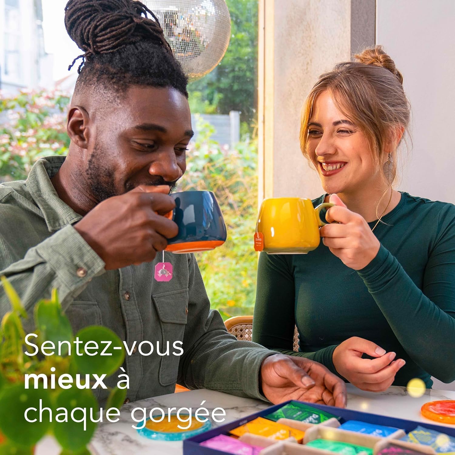 Pukka | Coffret Écrin Découverte &1 Mug |Thés & Infusions Biologiques et Ayurvédiques, Issus du Commerce Équitable 60 Sachets | 30 sachets &1 Mug Pukka