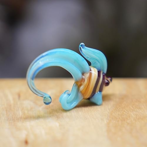 Miniatura 3 de Figura de pez de cristal azul de 1 pulgada – Miniatura soplada a mano estilo Murano – Adorno coleccionable de animales oceánicos para casa
