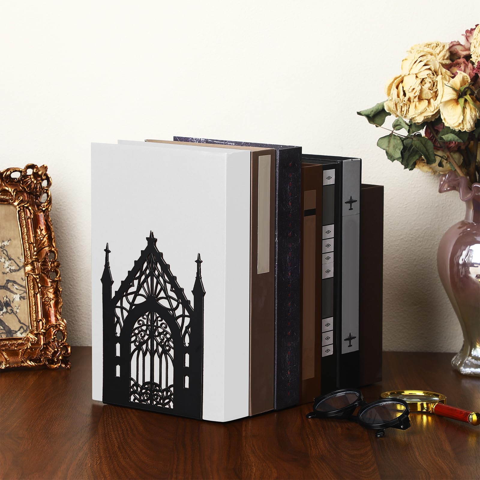 Shimeyao Gothic Metall-Buchstützen für Regale, dekorative Buchstützen, strapazierfähig, Gothic-Tor, Buchstützen, schwarz, Bücherregalhalter, 13,5 x 10,9 x 18,5 cm, schwere Bücherregale, Halter für