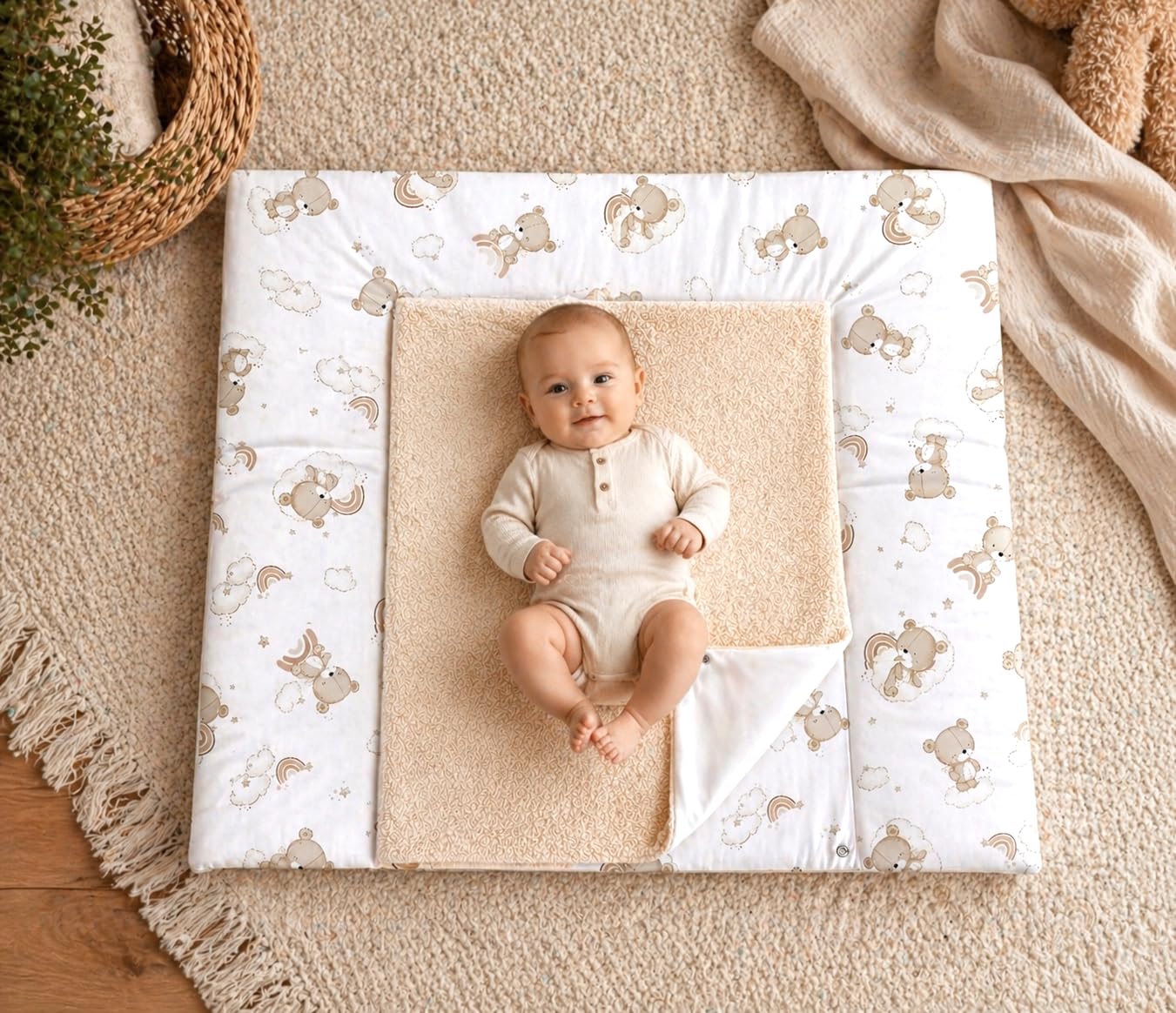 Wickelauflage mit 2 wasserfesten Frotteebezügen – 3-teiliges Set mit Druckknöpfen – Baby Wickelunterlage - Wickeltischauflage aus Baumwolle – 75x75 cm (Breite x Tiefe), Teddy