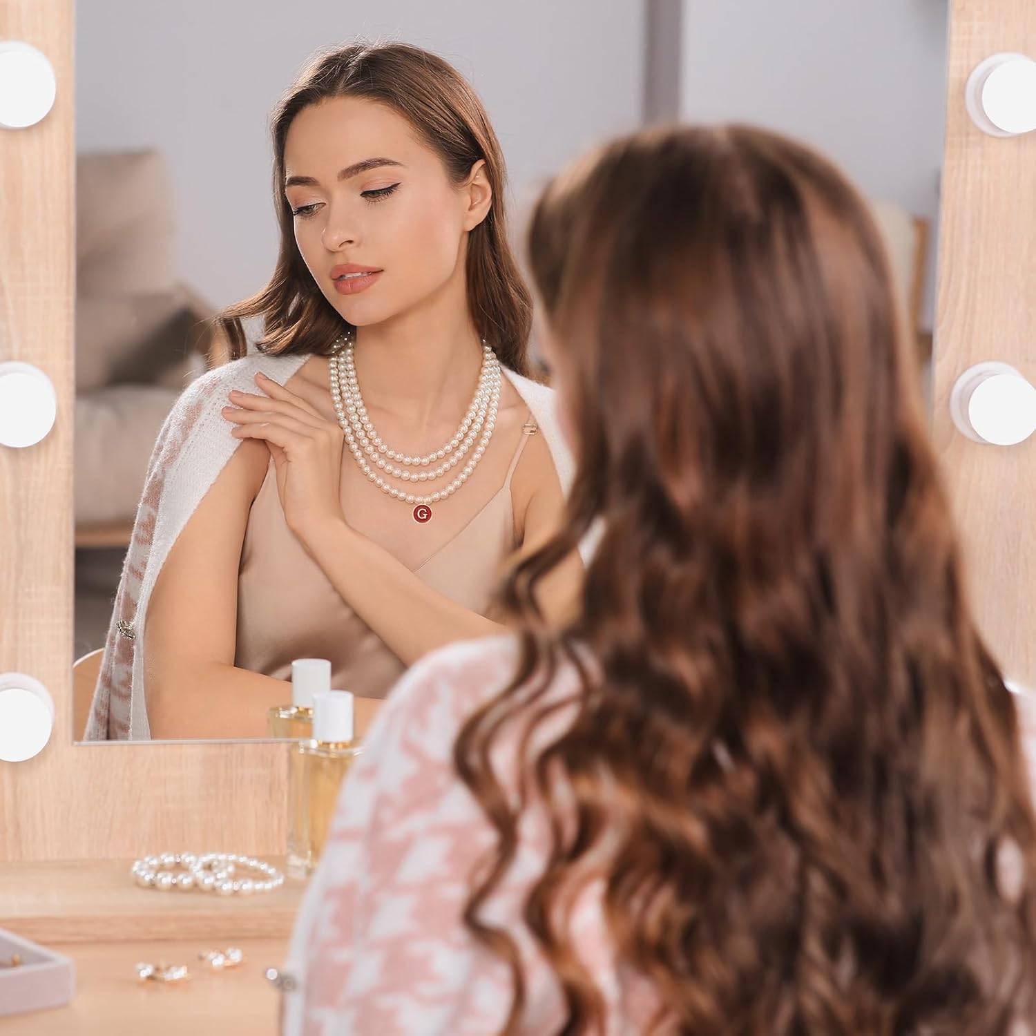 PATIKIL Letter Charm, 60Pcs Double Sided Alphabet Initial Charm Pendants Beads Enamel Charm for Bracelet Necklace Earring DIY Jewelry Making, White - Image 6