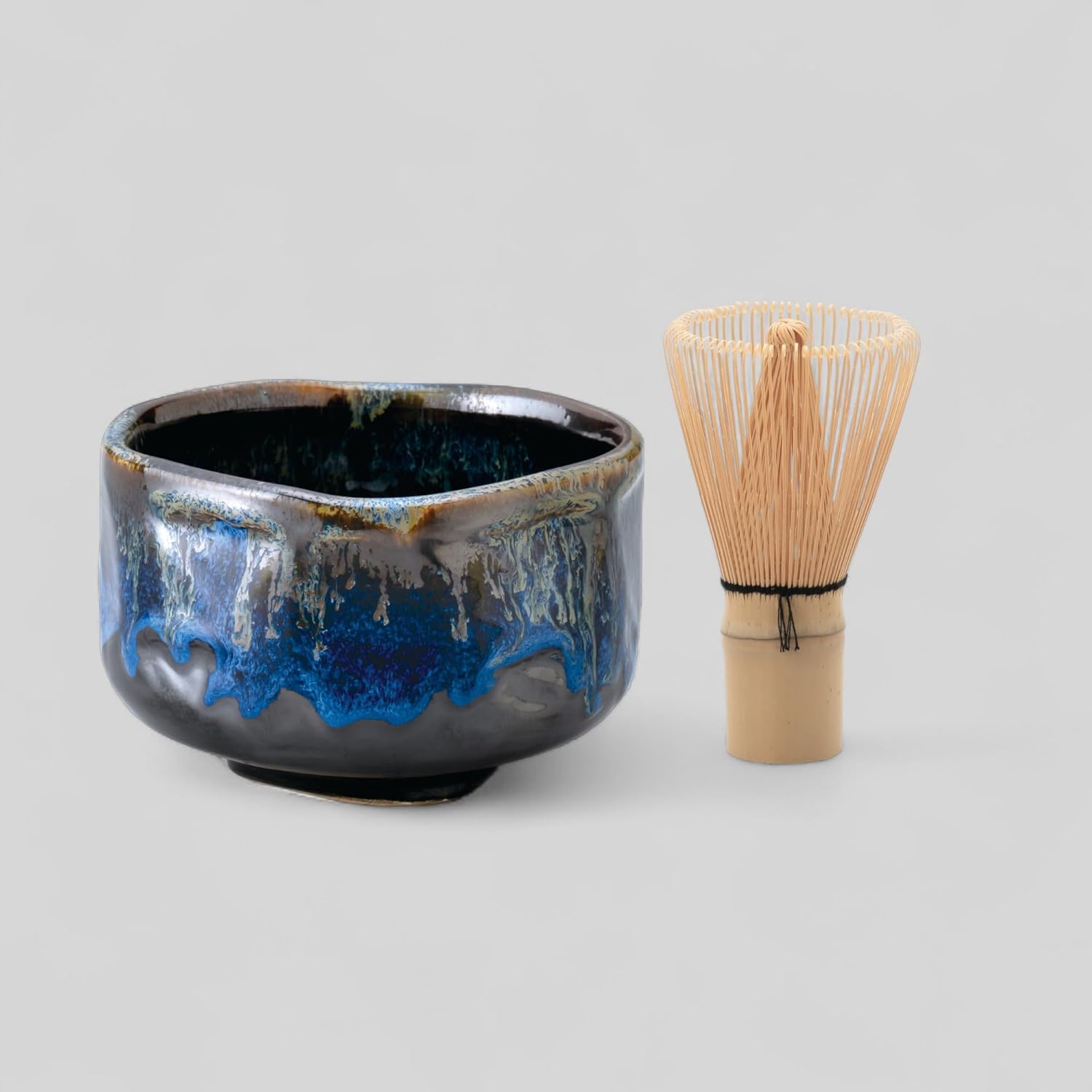 Handmade Ceramic Matcha Tea Bowl Authentic Japanese Tea Ceremony Pottery, Mino Ware Made in Japan, Black Blue Drip