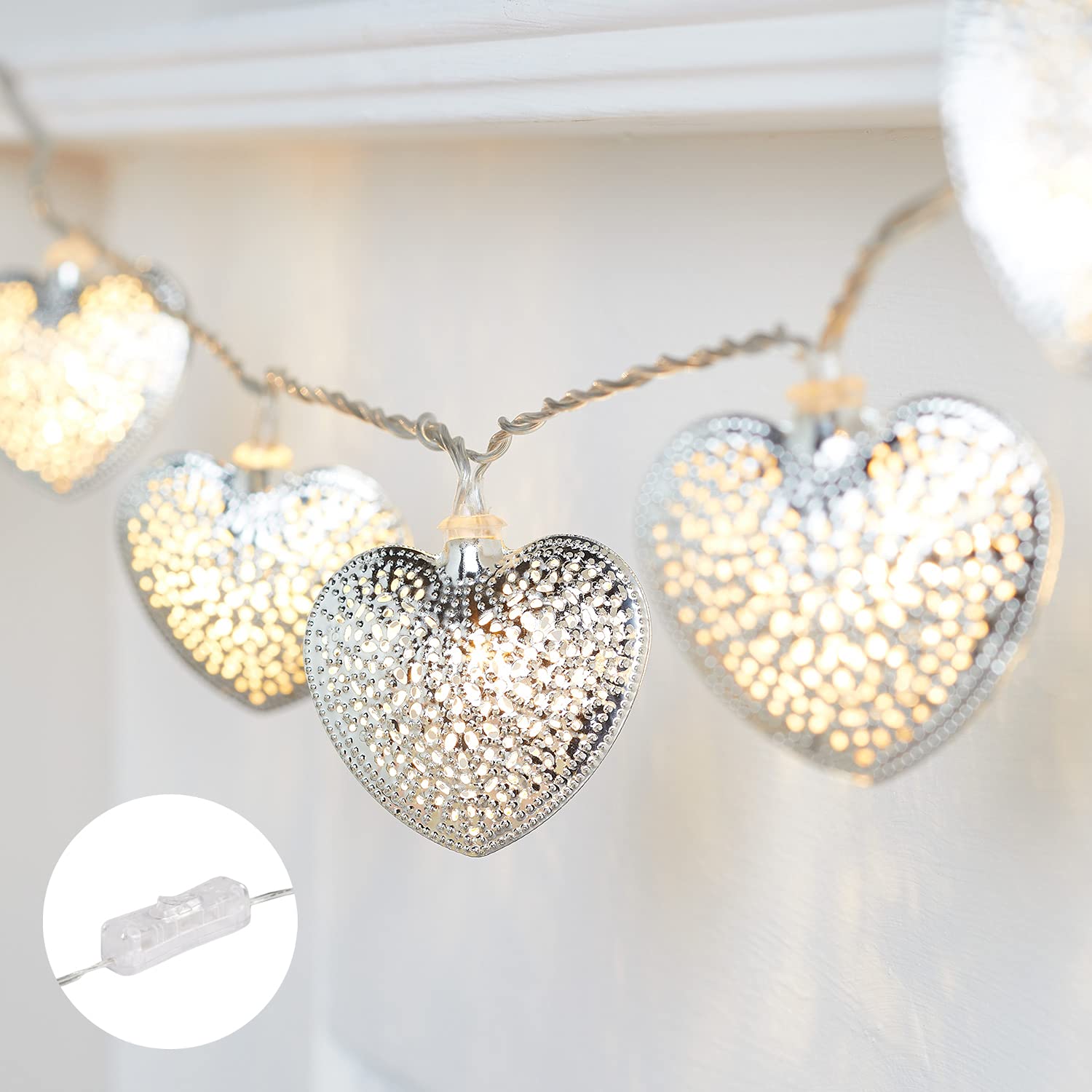 Lights4fun 2.8m Silver Filigree Metal Heart Fairy String Lights – 20 Warm White LED Plug-in Lights with Timer and Rocker Switch for Bedroom, Home Décor and Indoor Use