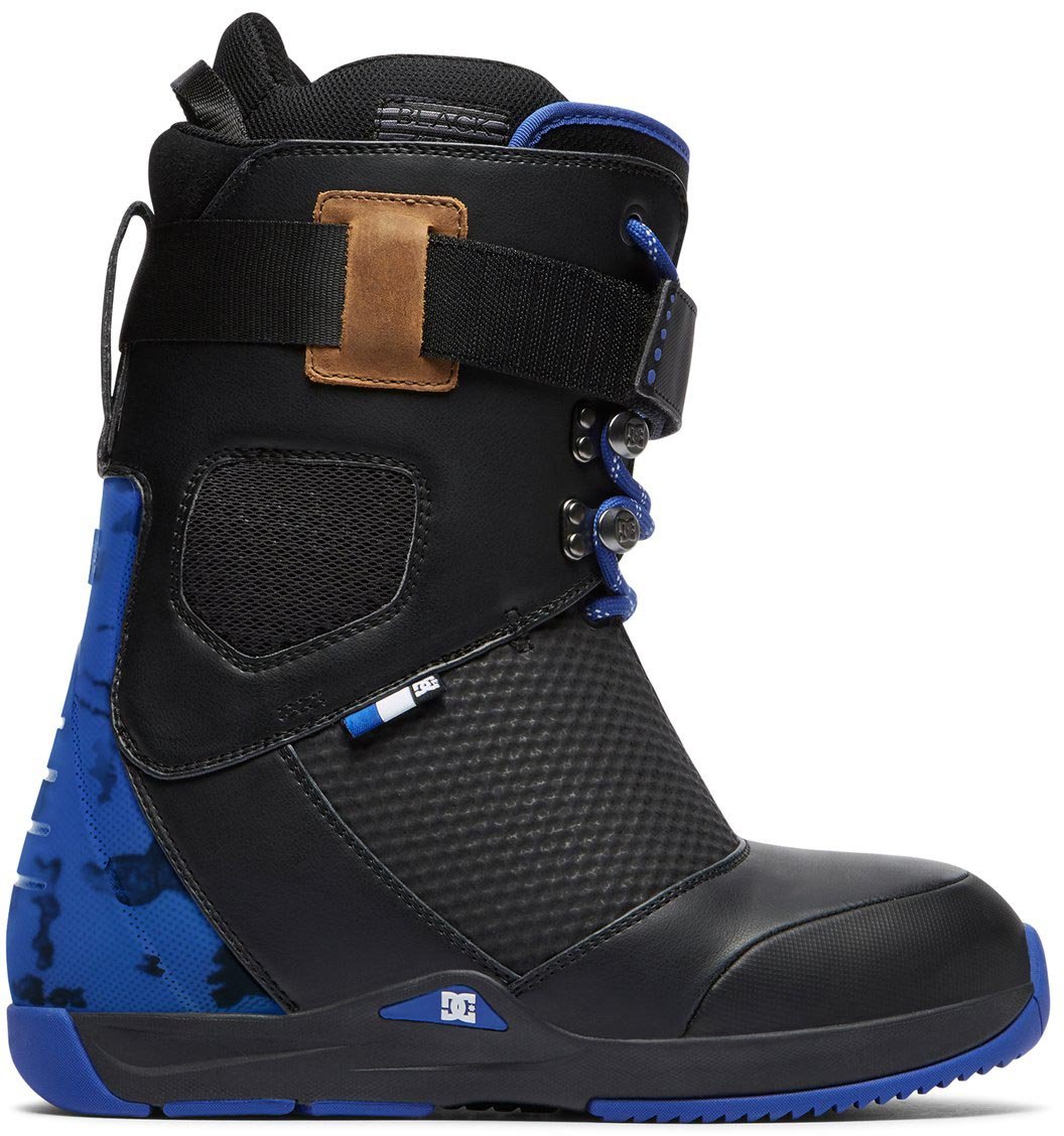 DC Shoes Men's Tucknee Lace-Up Snowboard Boots ADYO200039 - Skate-Inspired Design For Snowboarding