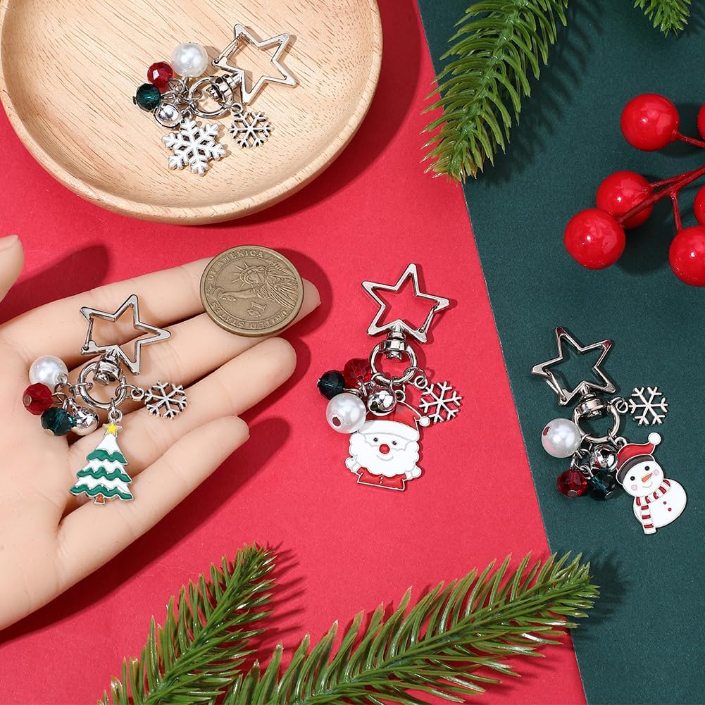 SUNNYCLUE 1 Box 4pcs Christmas Winter Bag Charm Snowflake Keychain Bulk Silver Alloy Enamel Star Shape Clasp Christmas Tree Santa Claus Snowman Keyring Charms for Handbags Women New Year Accessories