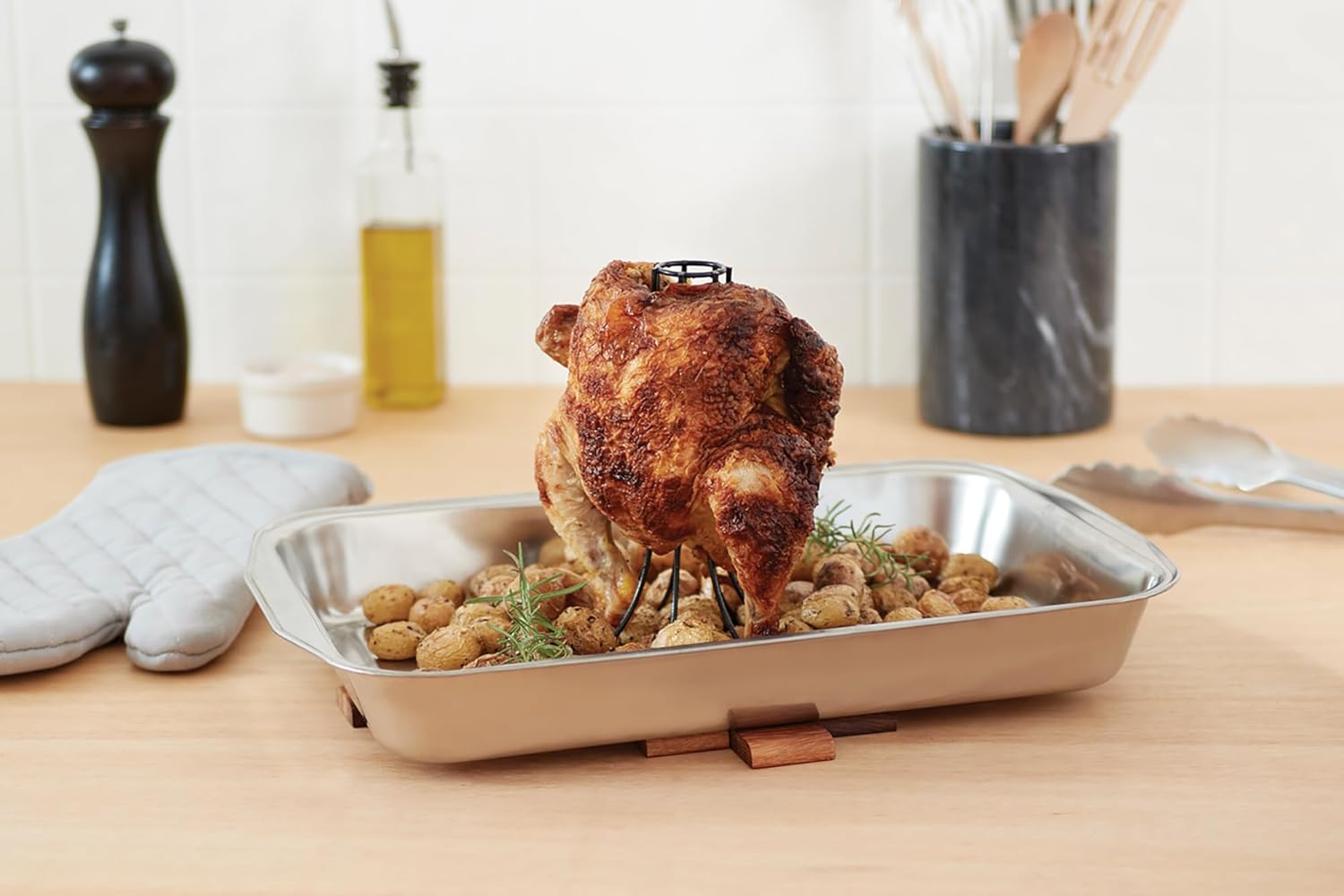 Fox Run Vertical Chicken Roaster, Non-Stick,Black,5.5 x 5.5 x 7.5 inches