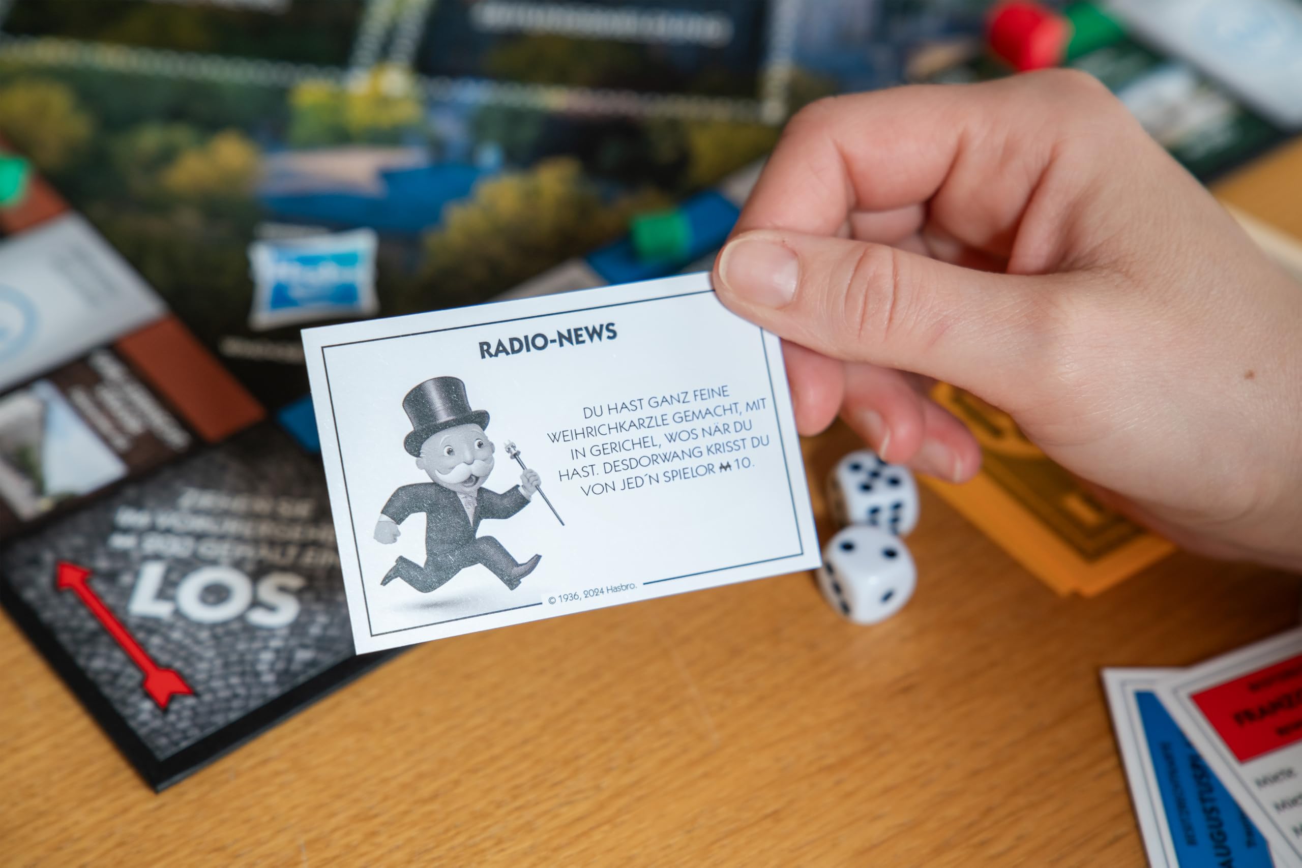 Monopoly Erzgebirge Einzelstück – Regional-Edition von Winning Moves | Brettspiel mit Orten & Traditionen aus dem Erzgebirge | Familienspiel ab 8 Jahren | Heimat-Souvenir & Geschenkidee