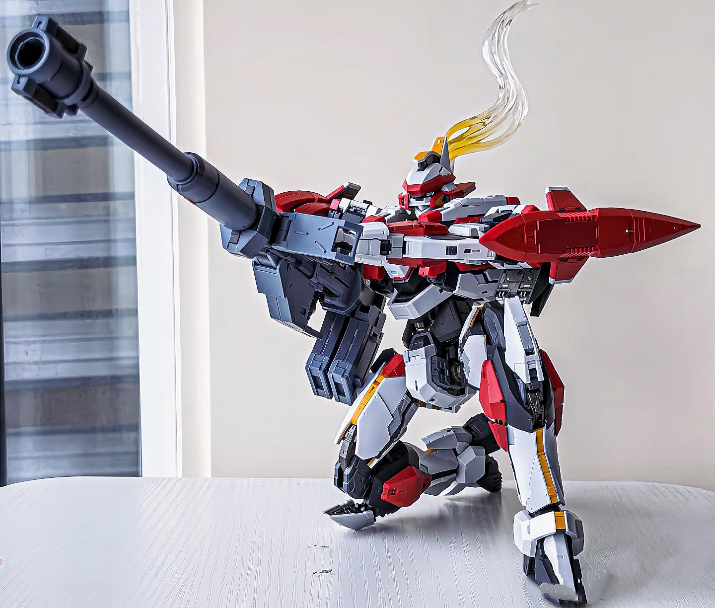Amazon | 橘猫工業 1/35 ARX-8 レーバテイン 色分け済みプラモデル