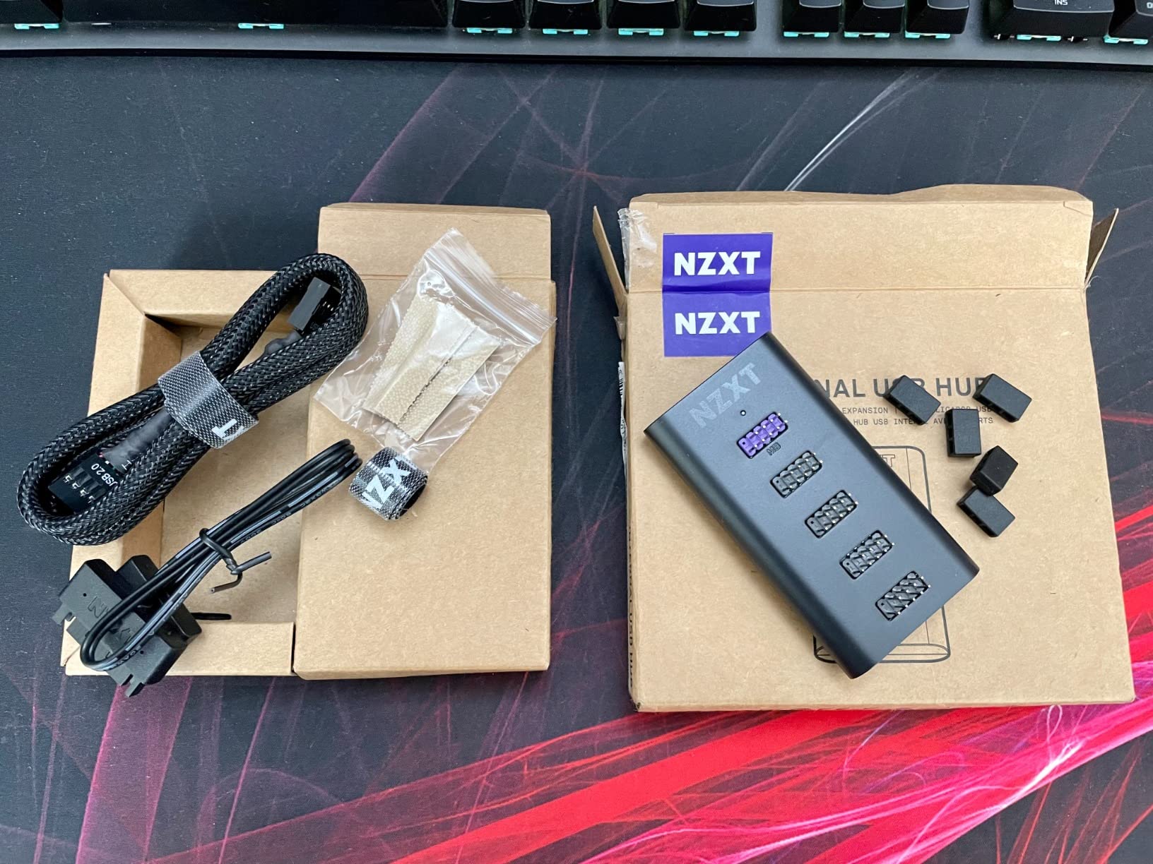 NZXT Internal USB Hub 3-4 Internal USB 2.0 Ports - 3M Dual Lock Tapes ...