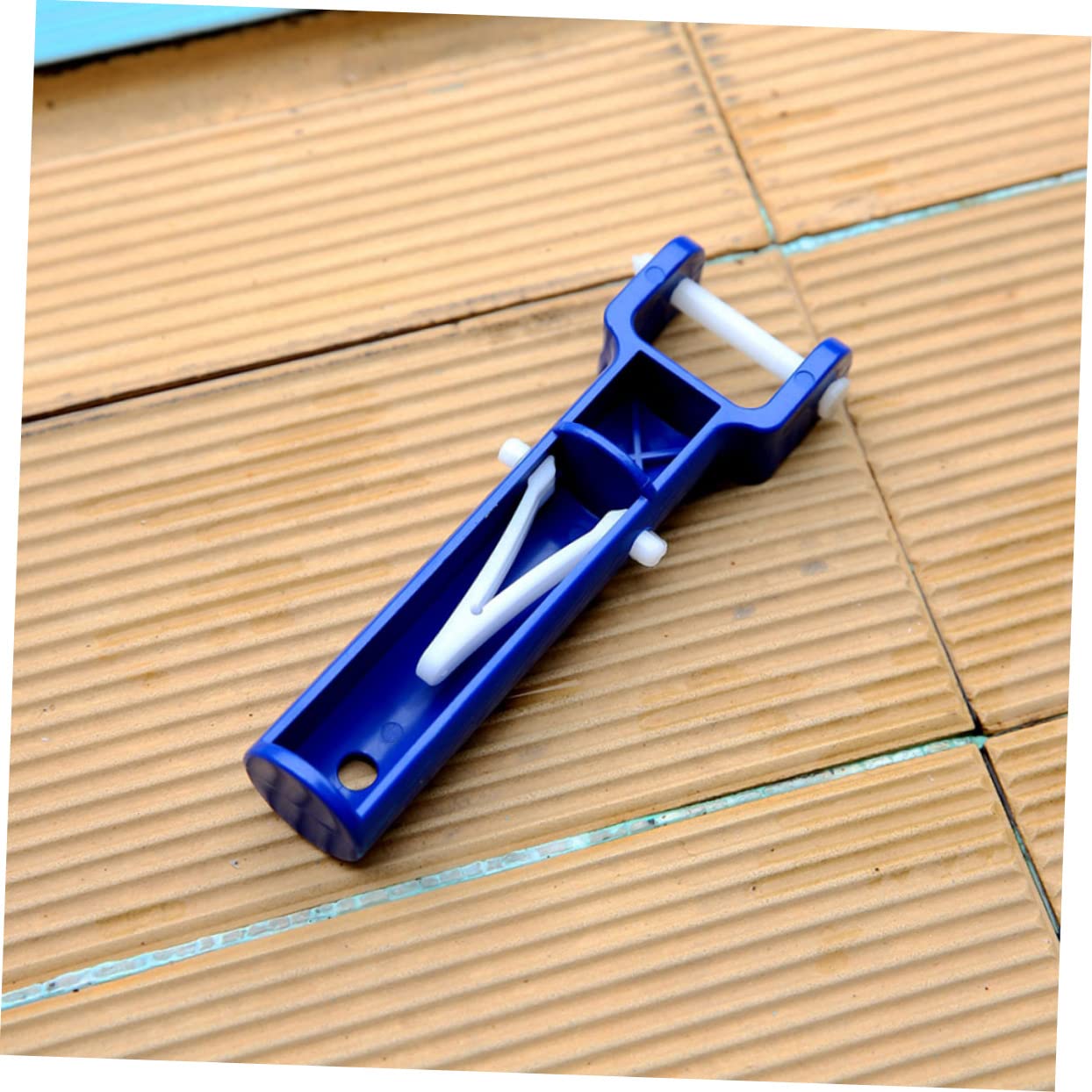 INOOMP Sets Pool Cleaning Suction Head v Shaped Brush Head for Pool Set Easy to Use Lightweight Sturdy Blue